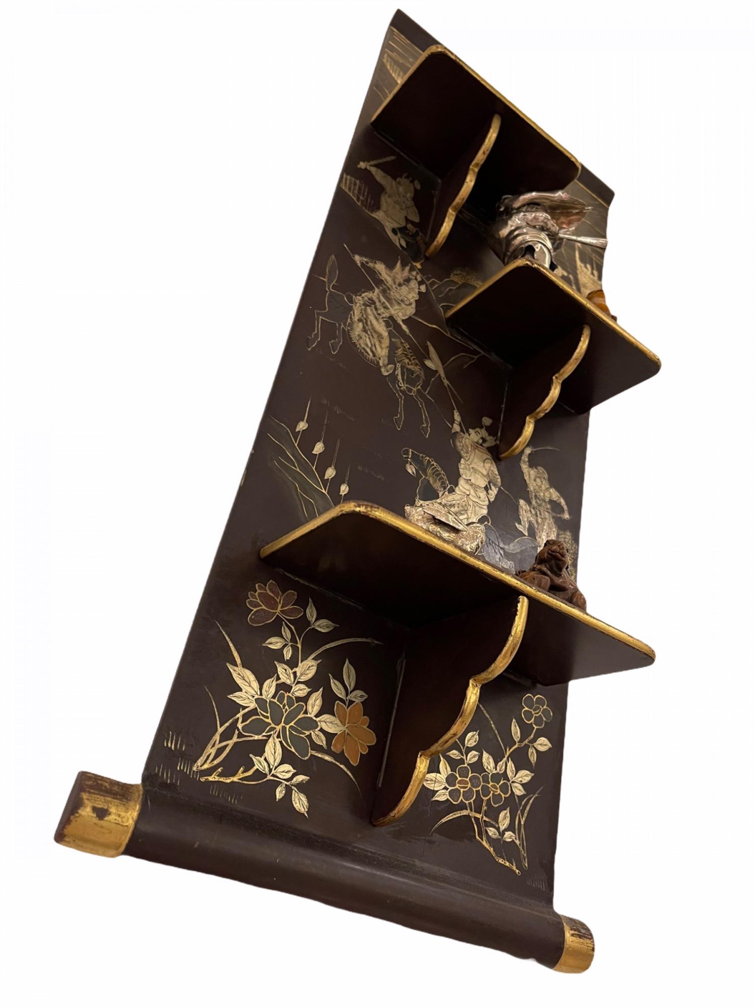 19 c Pair Chinese Hand Painted Black Gold and Silver Lacquered Fold Up Wall Shel For Sale 9