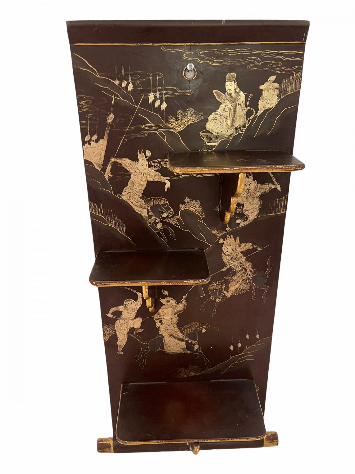 19 c Pair Chinese Hand Painted Black Gold and Silver Lacquered Fold Up Wall Shel For Sale 10