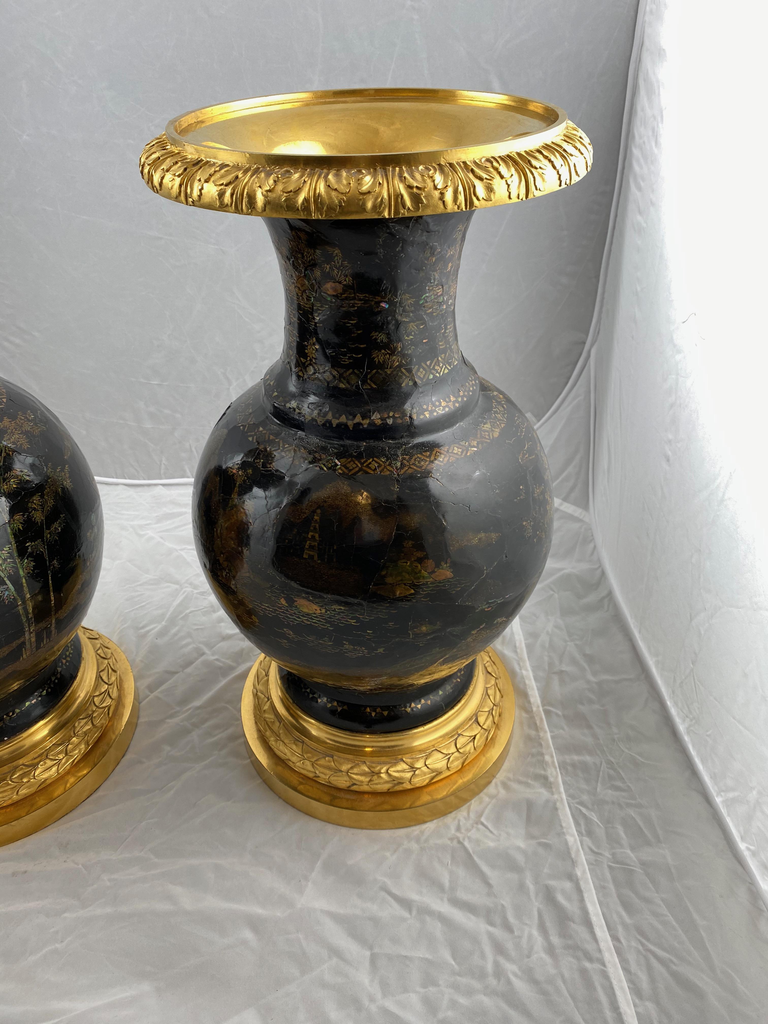 Louis XVI Pair of Chinese Lacquer Urns Mounted with Gilt Bronzes, 19th Century