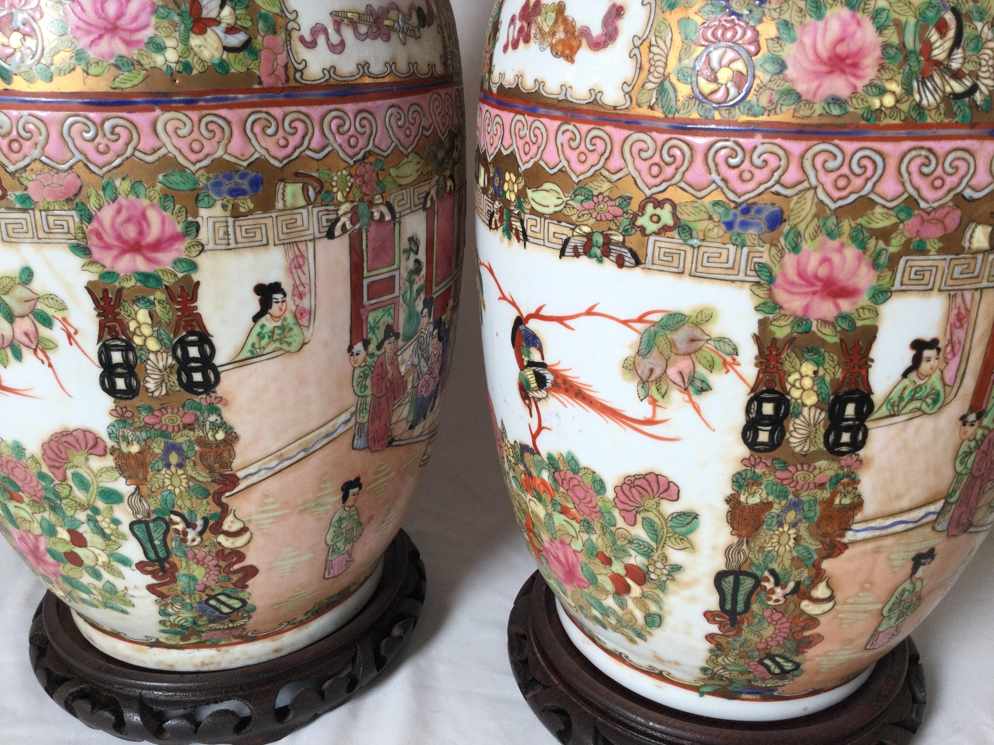 Pair of Chinese Porcelain Lamps with Wood Bases In Excellent Condition In Lambertville, NJ