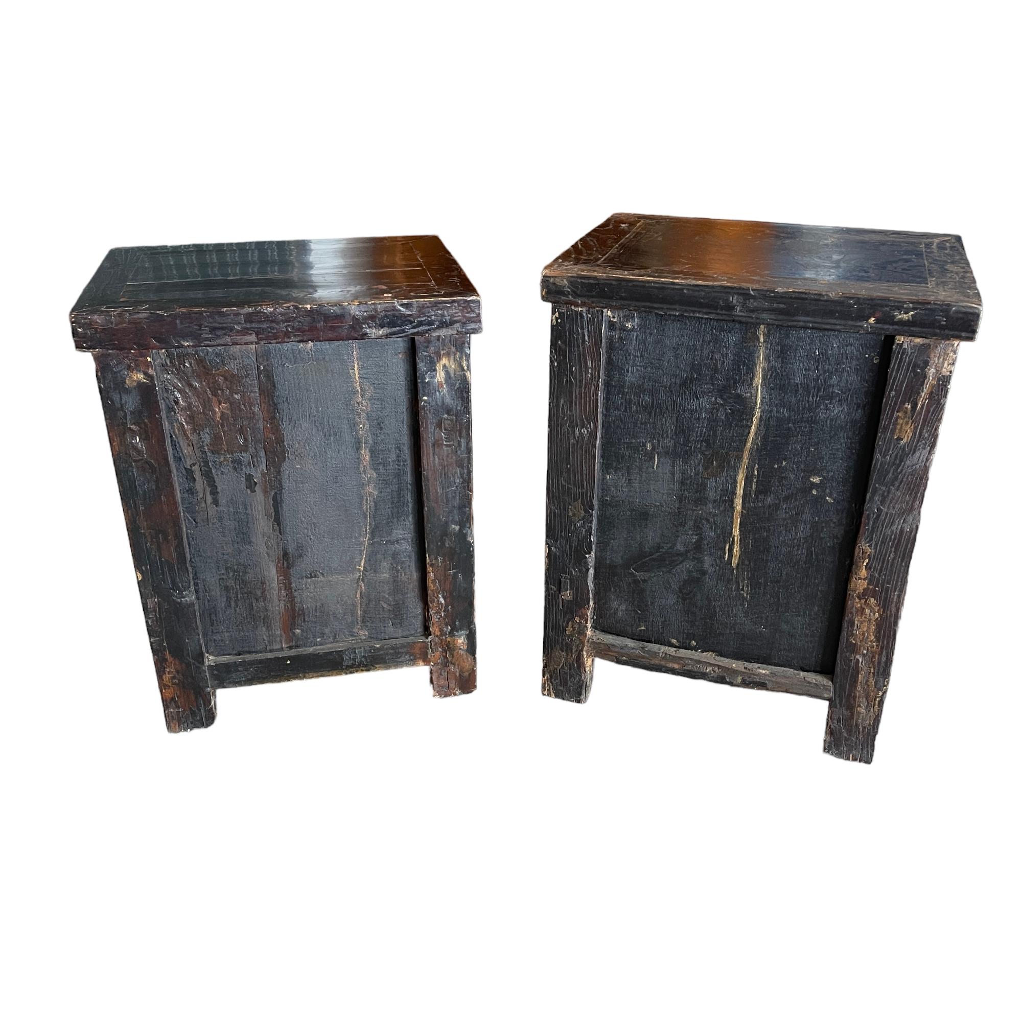 XIXe siècle Paire de tables de chevet chinoises d'époque Dynasty Qing du 19ème siècle en vente