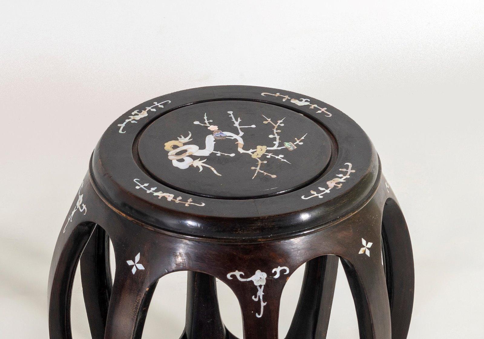 A Pair of Chinese Rosewood Circular Drum Side Tables with Mother of Pearl Inlay For Sale 5