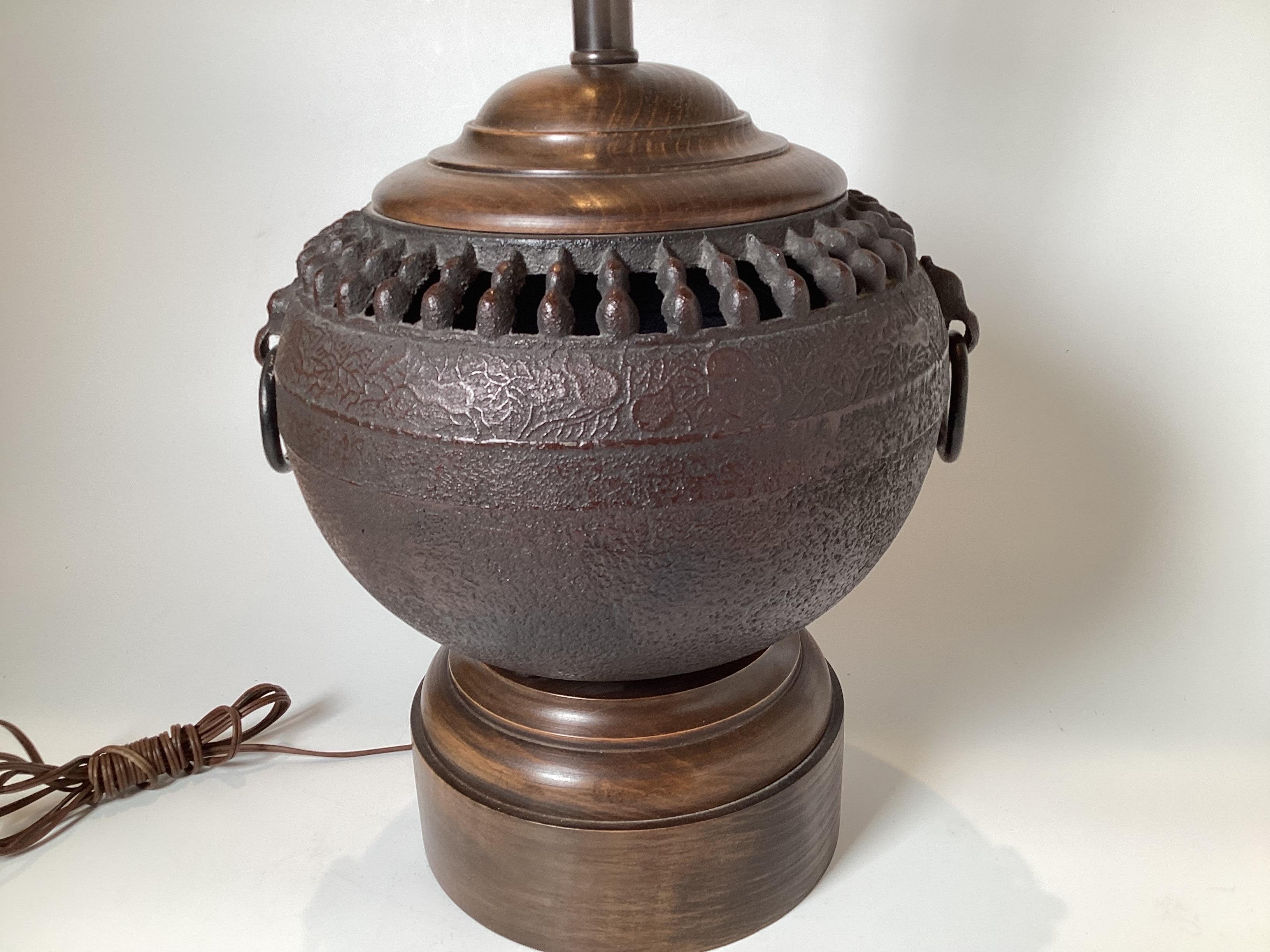 A Pair Of Chinese Style Bronze Urn Lamps For Sale 2