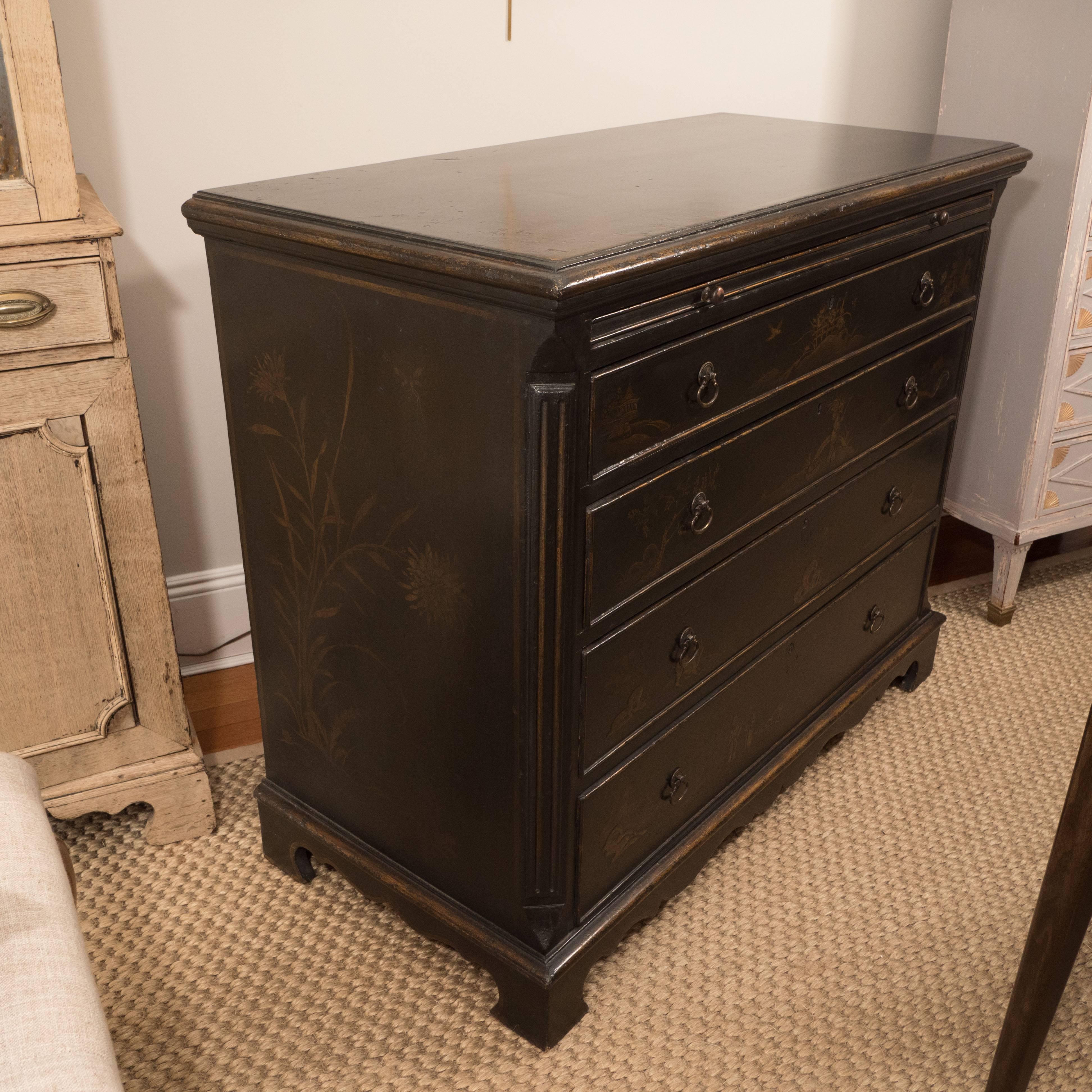 Pair of Chinoiserie Painted Chests 2