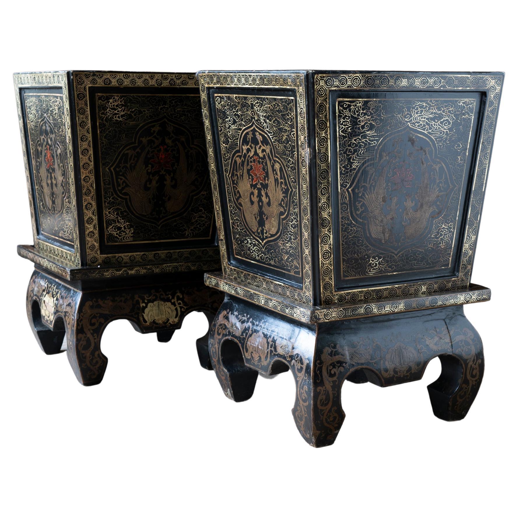 Pair of Antique Large Cobalt Planters For Sale at 1stDibs