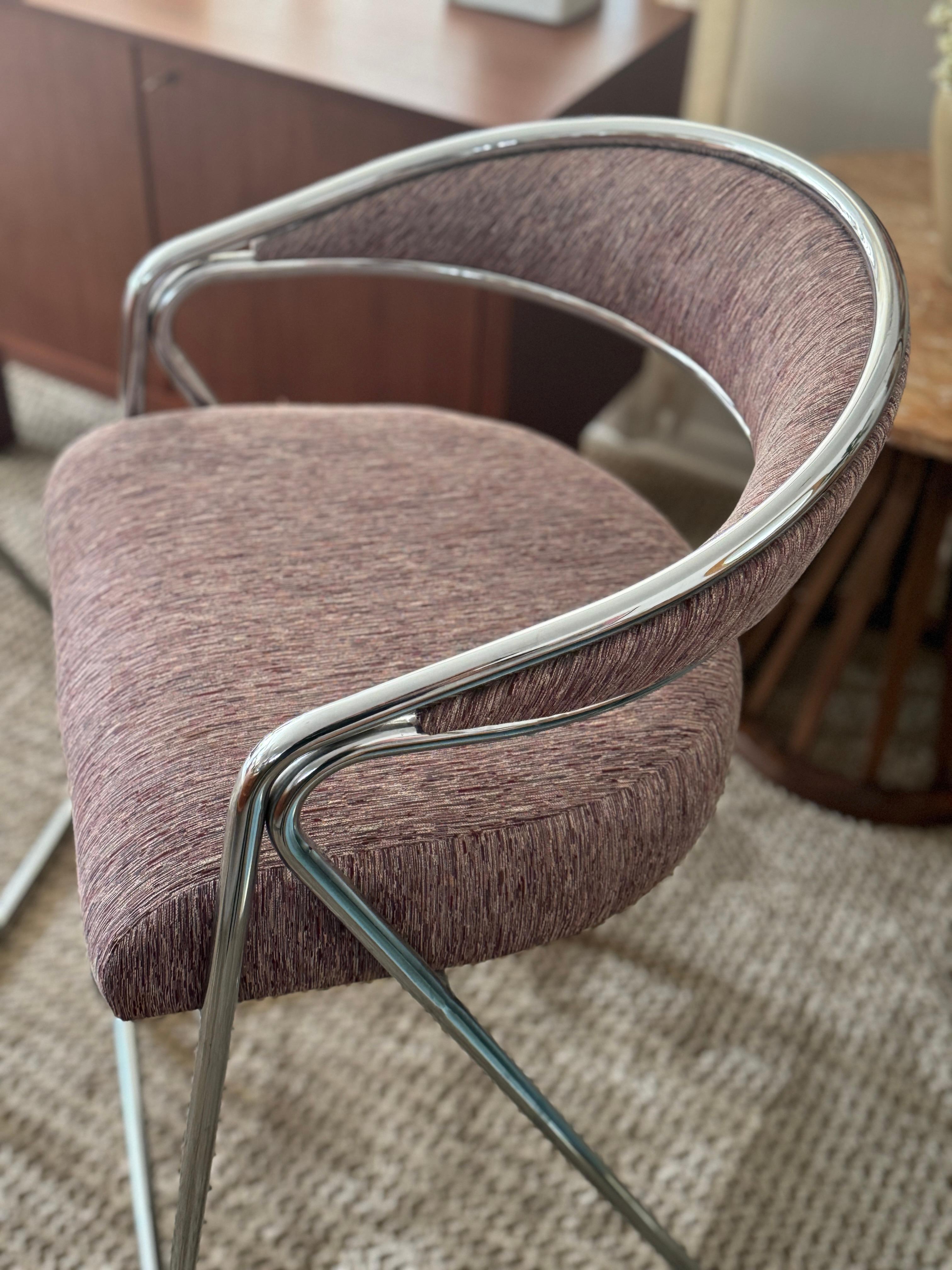 A pair of chrome bar stools attributed to Milo Baughman, circa 1970s. For Sale 3