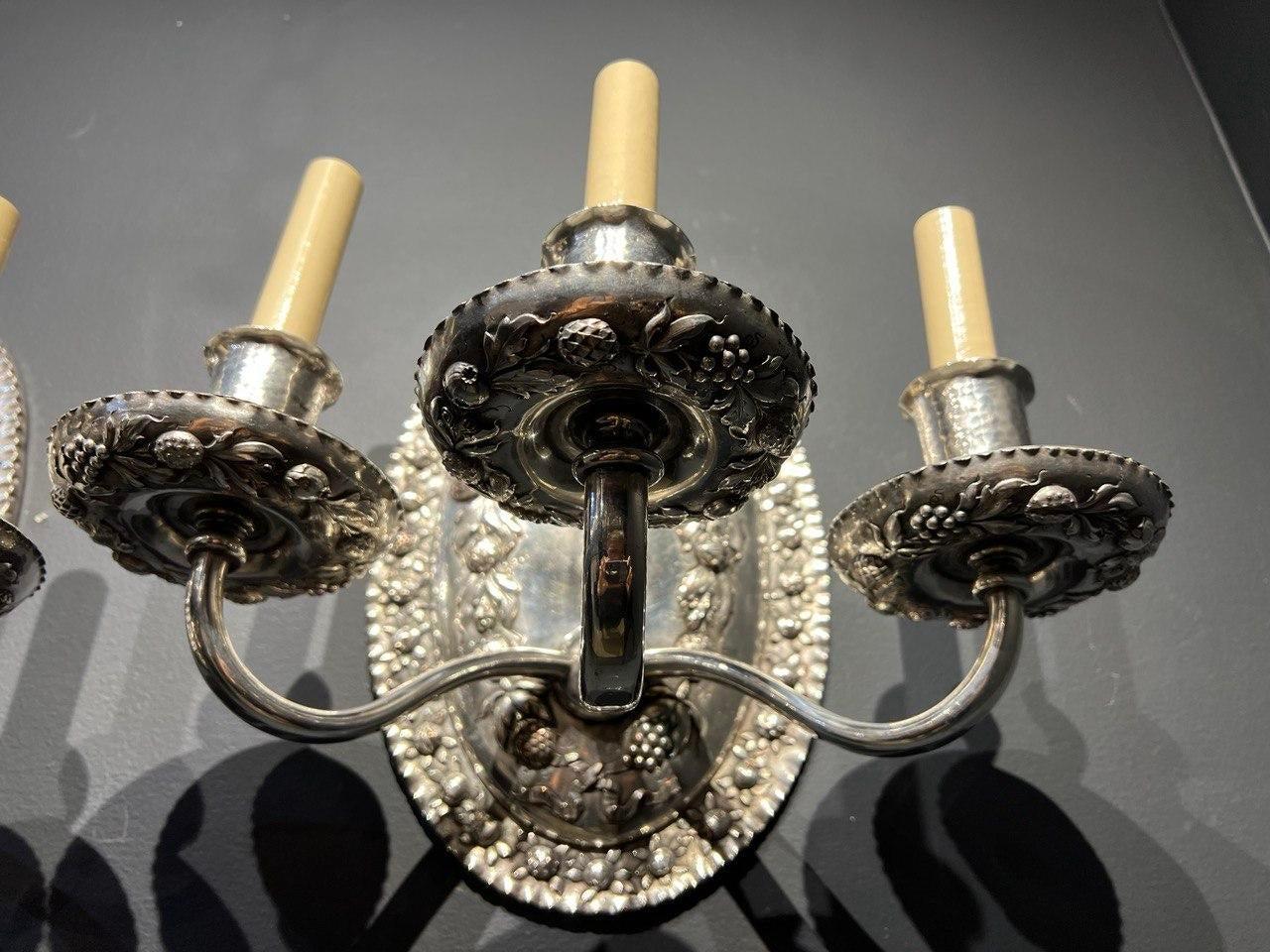 Pair of 1920's Caldwell Silver Plated 3 Lights Sconces In Good Condition For Sale In New York, NY
