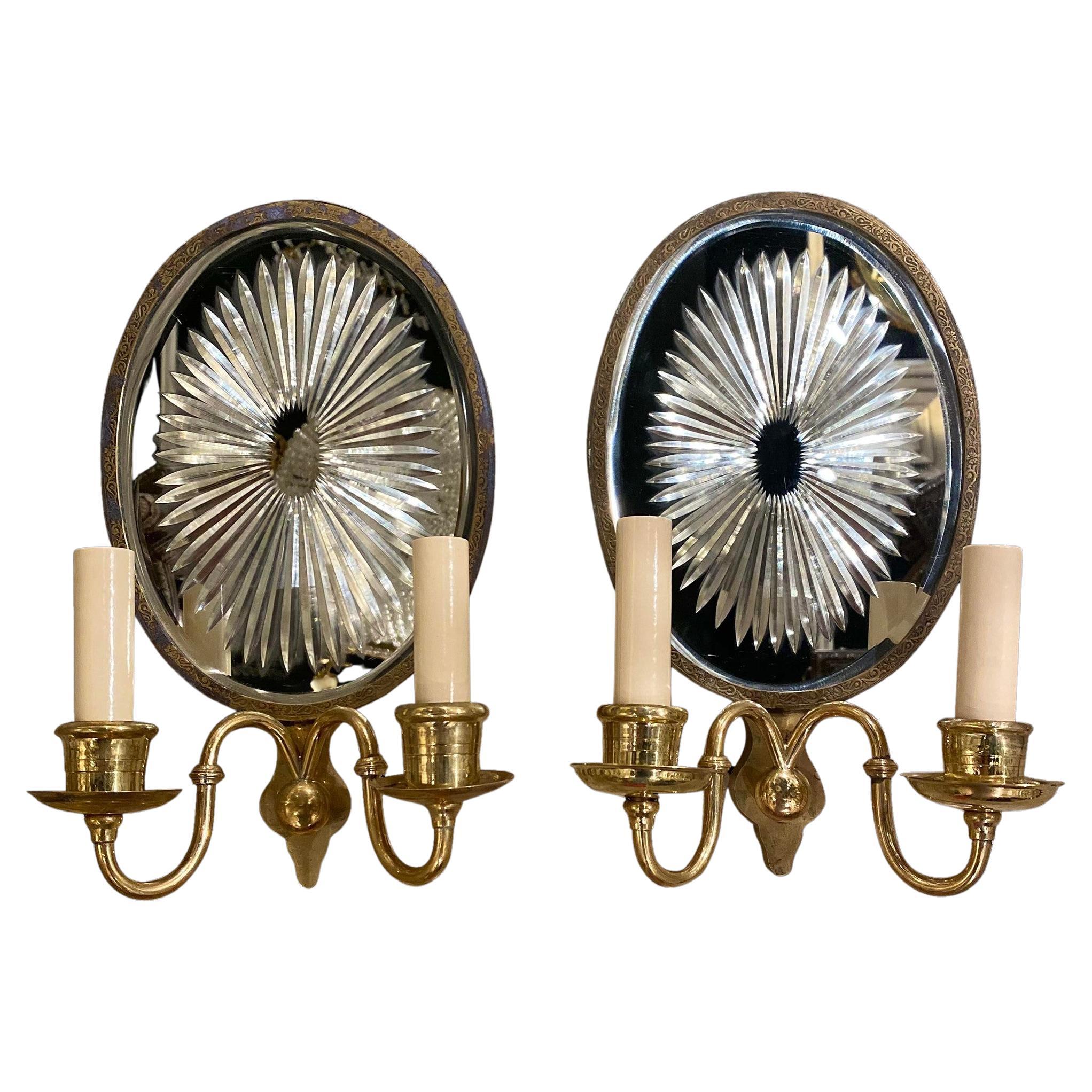 Appliques à deux lumières Caldwell des années 1920 avec plaque arrière en miroir