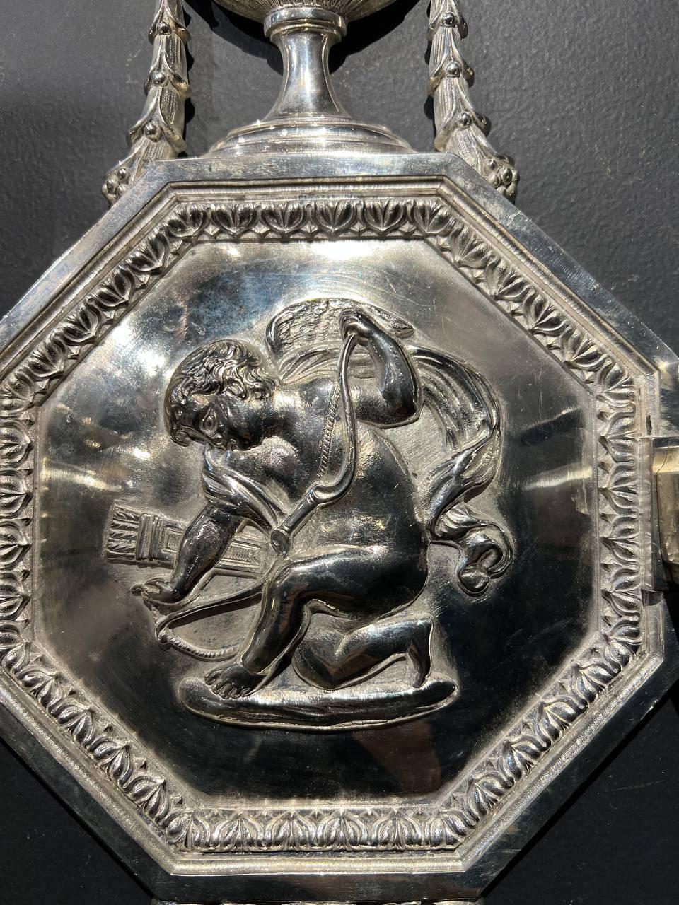 Inizio XX secolo Sconcese a cherubini placcate in argento Caldwell degli anni '20 in vendita