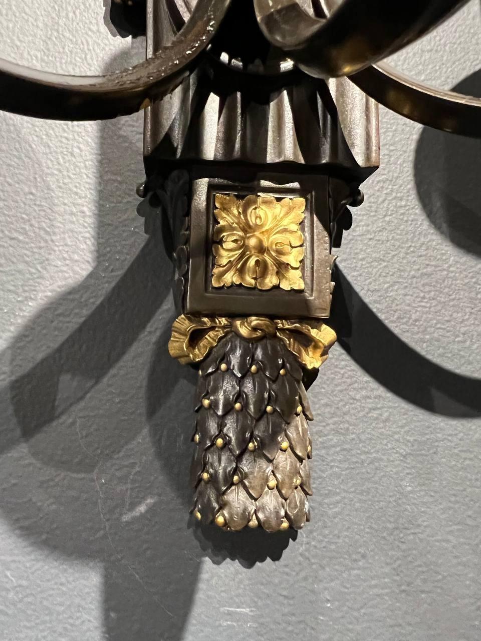 1920's Gilt and Brown Patinated Bronze Sconces with 3 Lights In Good Condition For Sale In New York, NY