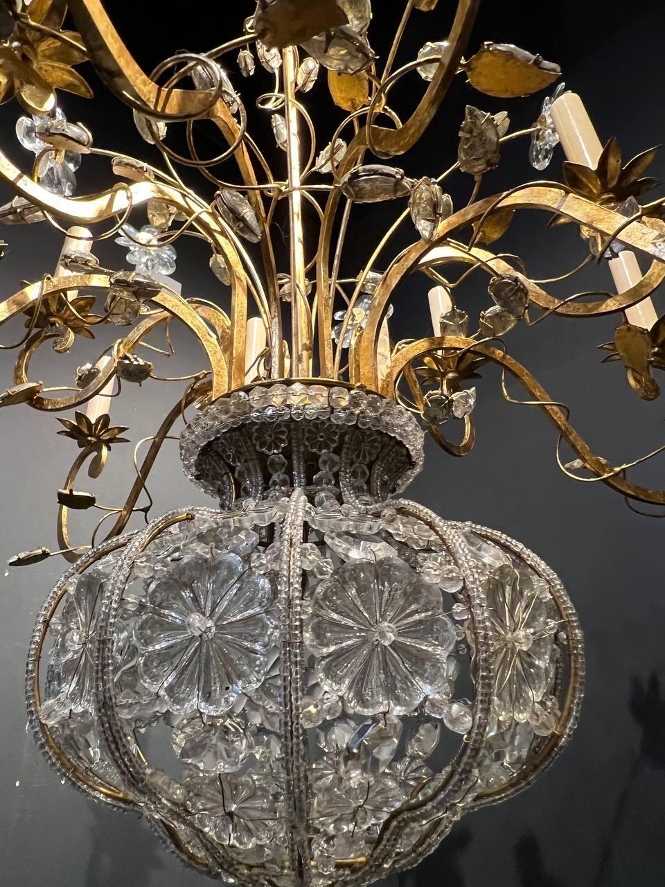 1930's French Bagues Beaded Crystals Chandelier with 12 Lights In Good Condition For Sale In New York, NY