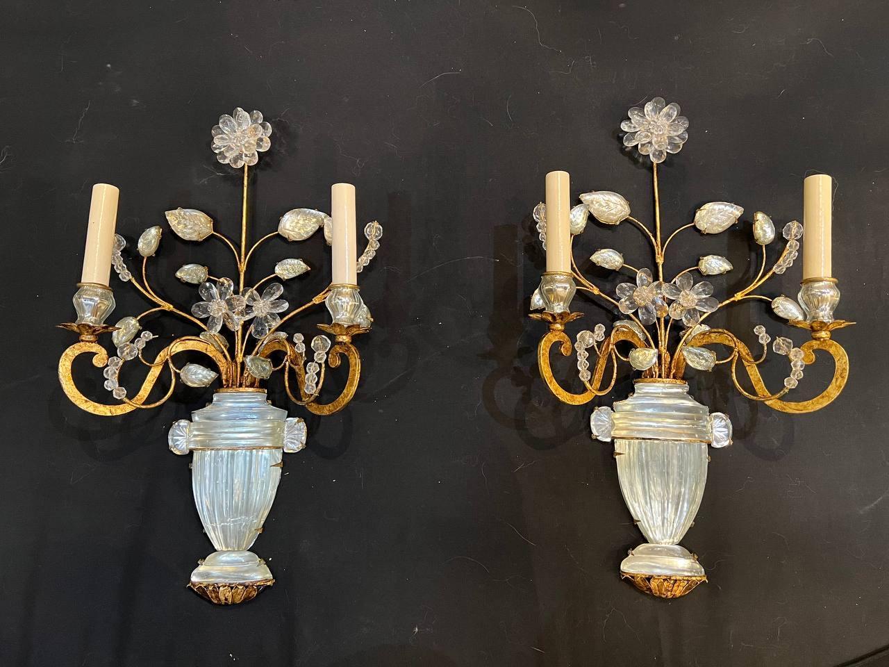 French Provincial 1930's French Bagues Vase with Flowers Sconces For Sale
