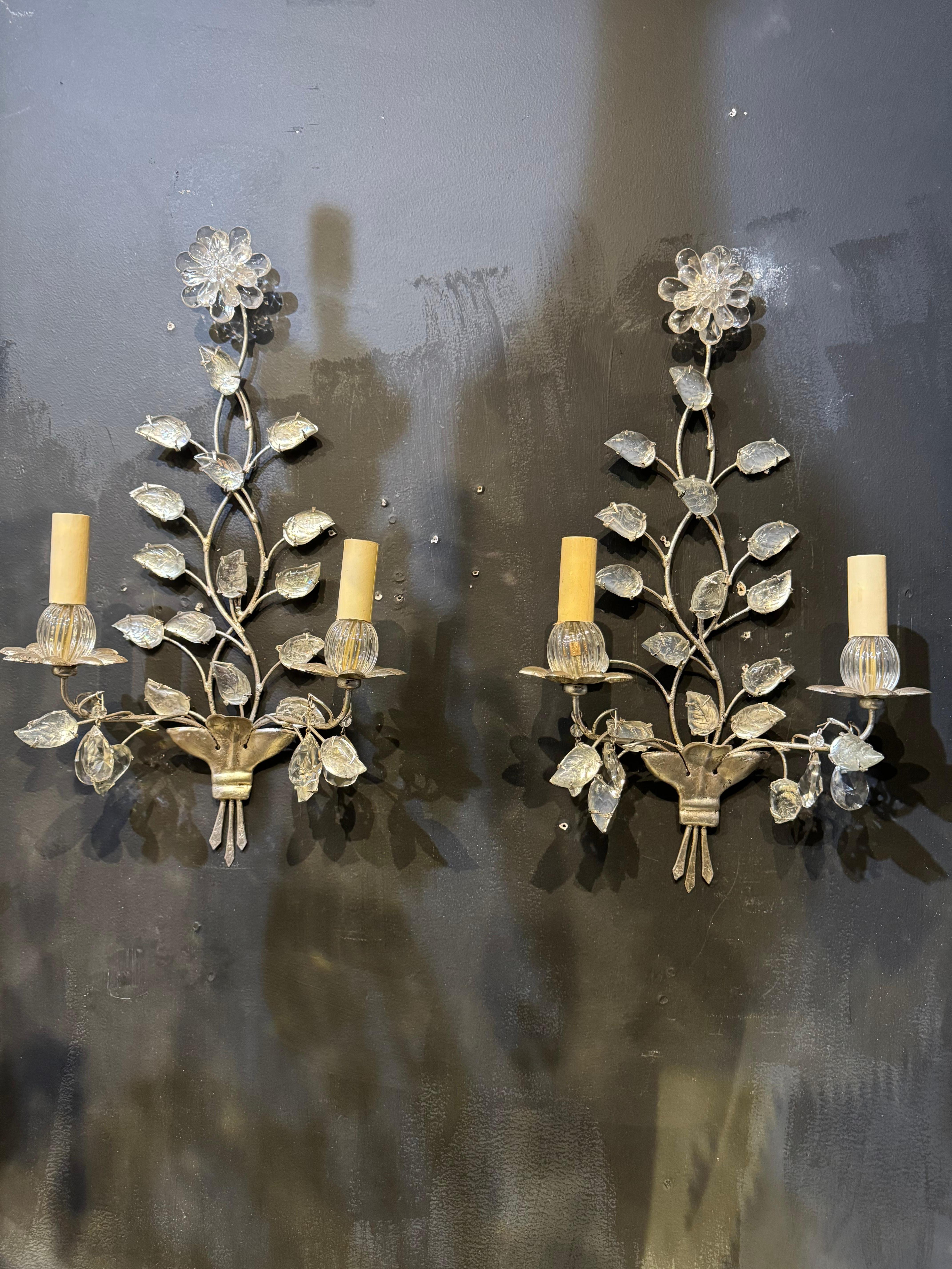 French Provincial 1930’s French Bagues Silver Leaf Sconces  For Sale