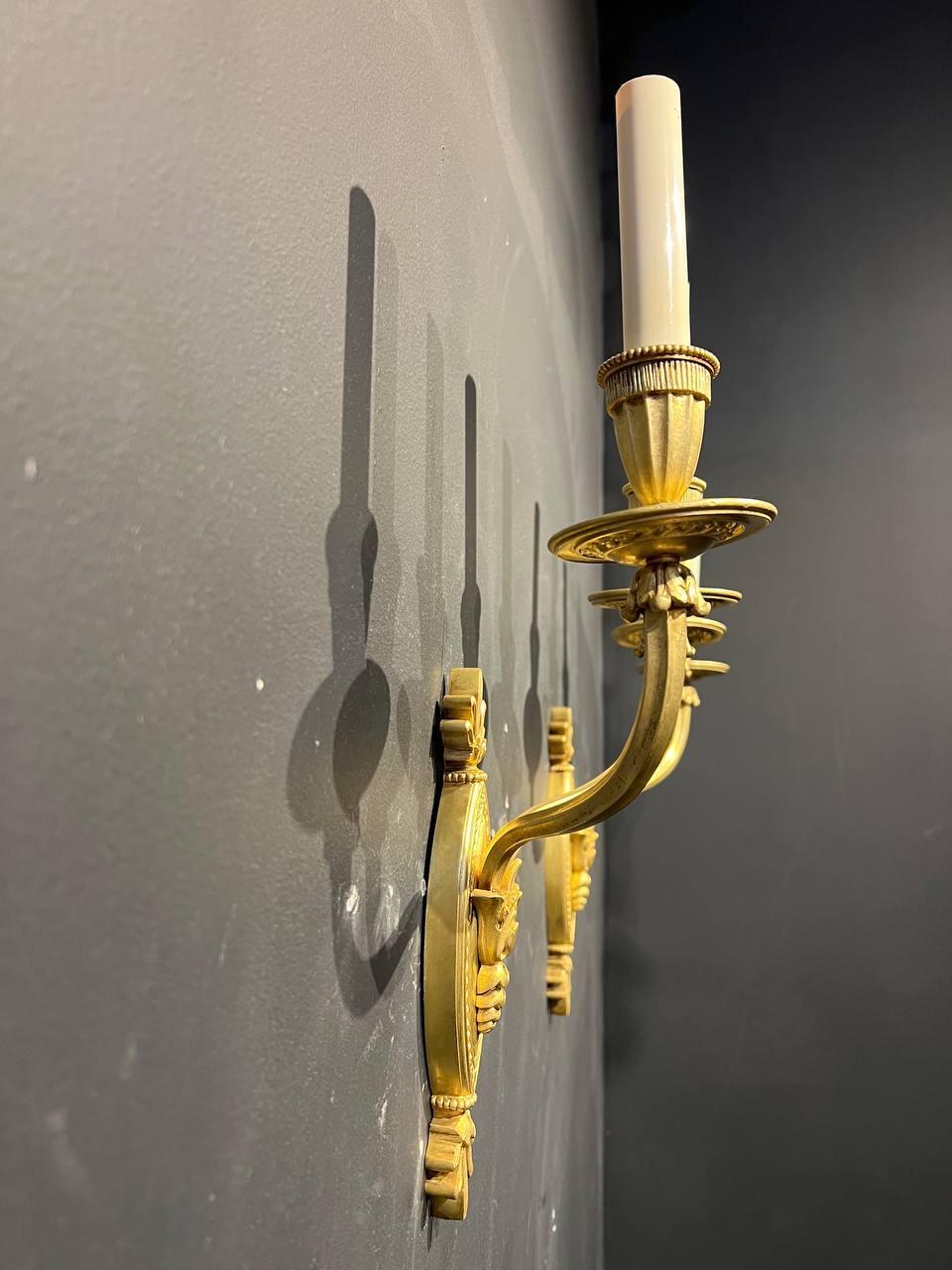 1930's French Small Gilt Bronze Sconces In Good Condition For Sale In New York, NY