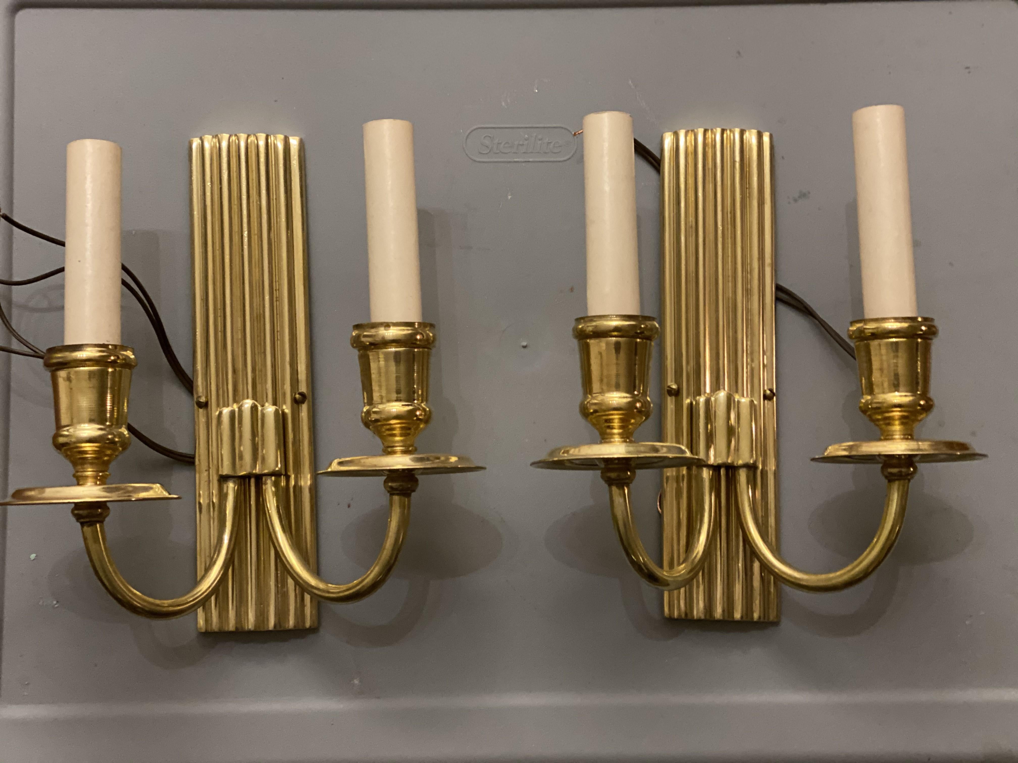 Pair of 1930's French Gilt Bronze Sconces In Good Condition For Sale In New York, NY