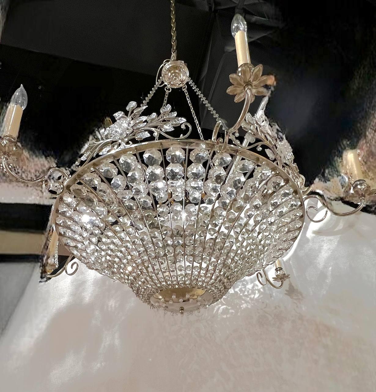 French Provincial 1930's French Silver Plated Crystals Chandelier with 12 Lights For Sale