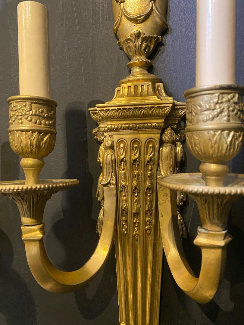 1940's English Neoclassic Gilt Bronze Sconces In Good Condition For Sale In New York, NY