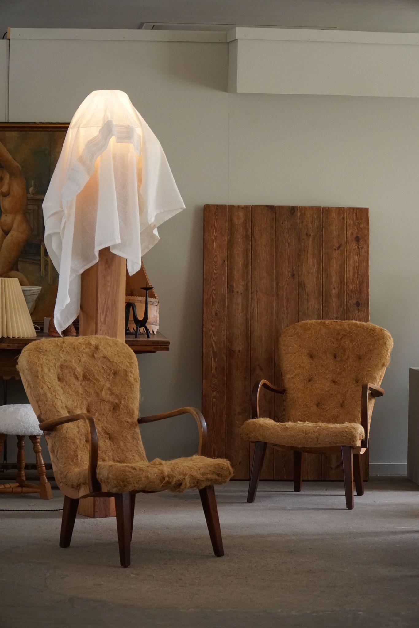 A Pair of Clam Lounge Chairs, Danish Mid Century Modern, Made in the 1950s 7