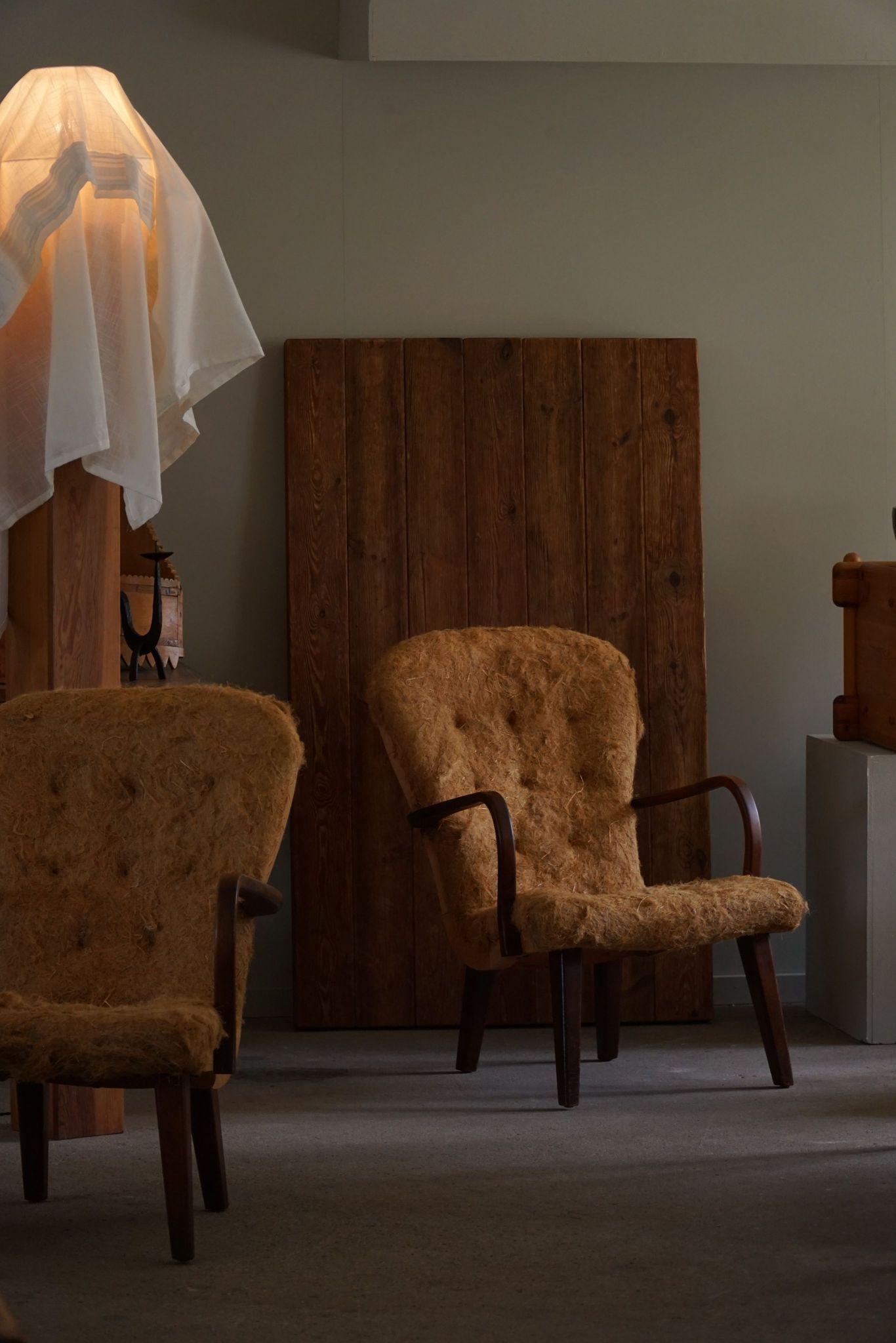 A Pair of Clam Lounge Chairs, Danish Mid Century Modern, Made in the 1950s 8