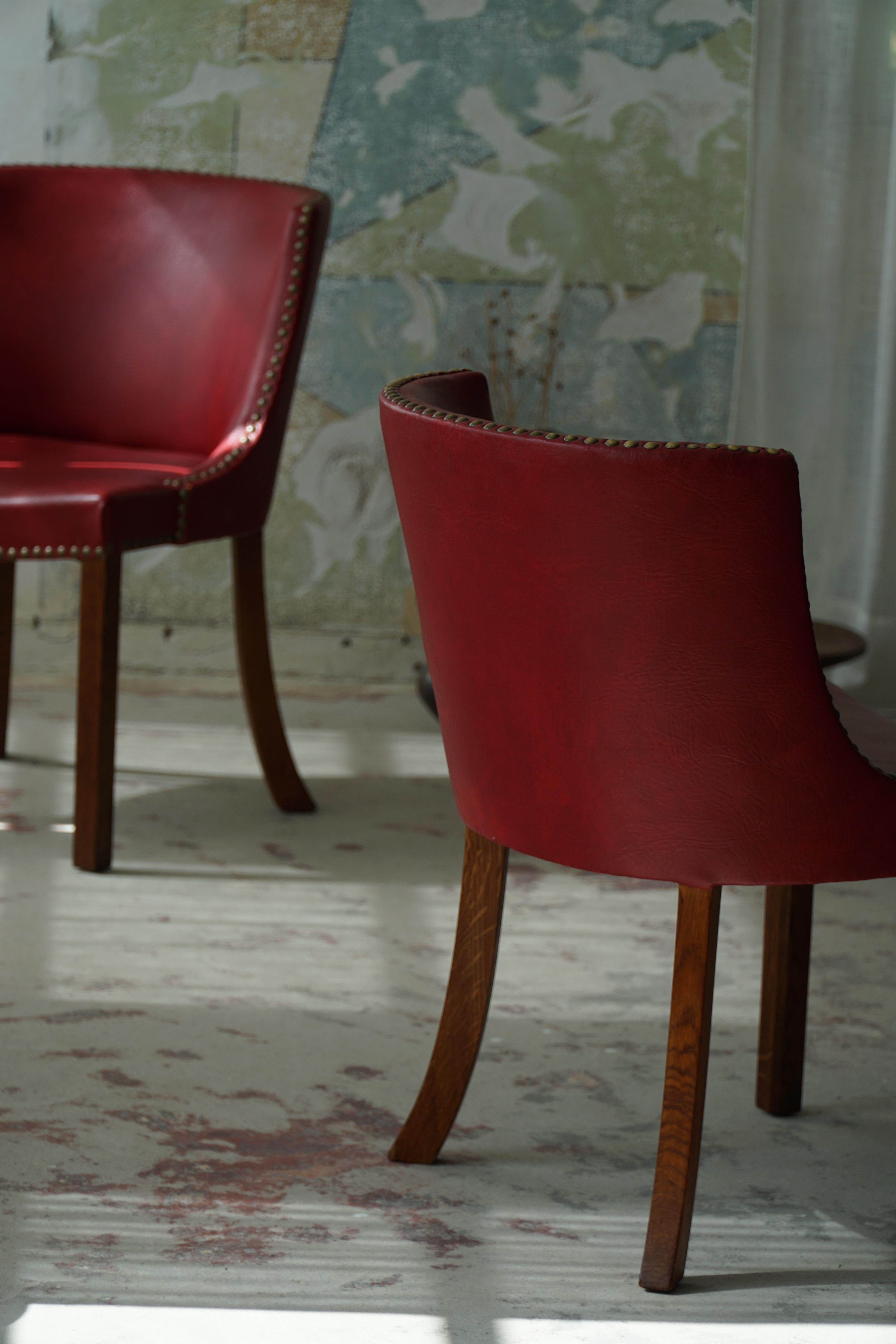 Art Deco A Pair of Classic Chairs in Oak and Leather, Danish Modern, Kaj Gottlob, 1950s
