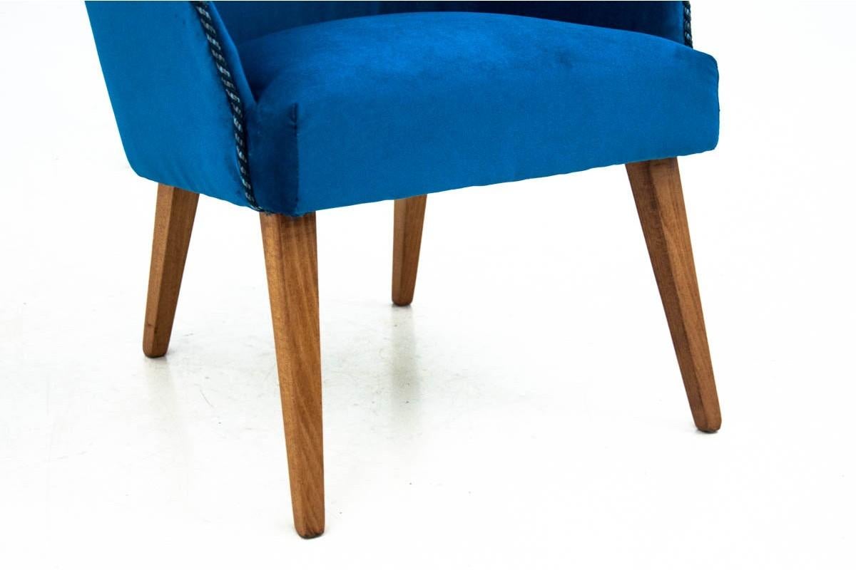 A pair of club armchairs, Poland, 1960s For Sale 5