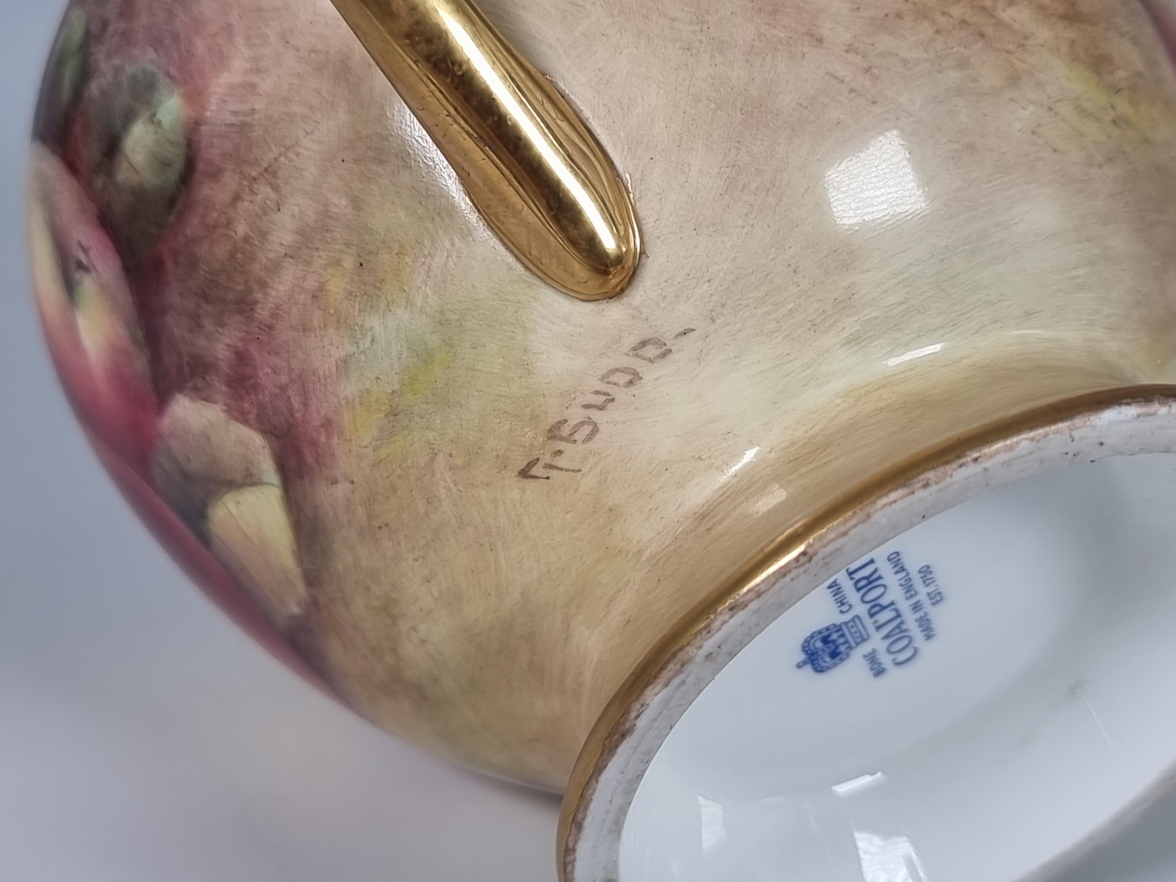 Paire de vases Coalport peints à la main avec des fruits par Richard Budd, anglais en vente 4