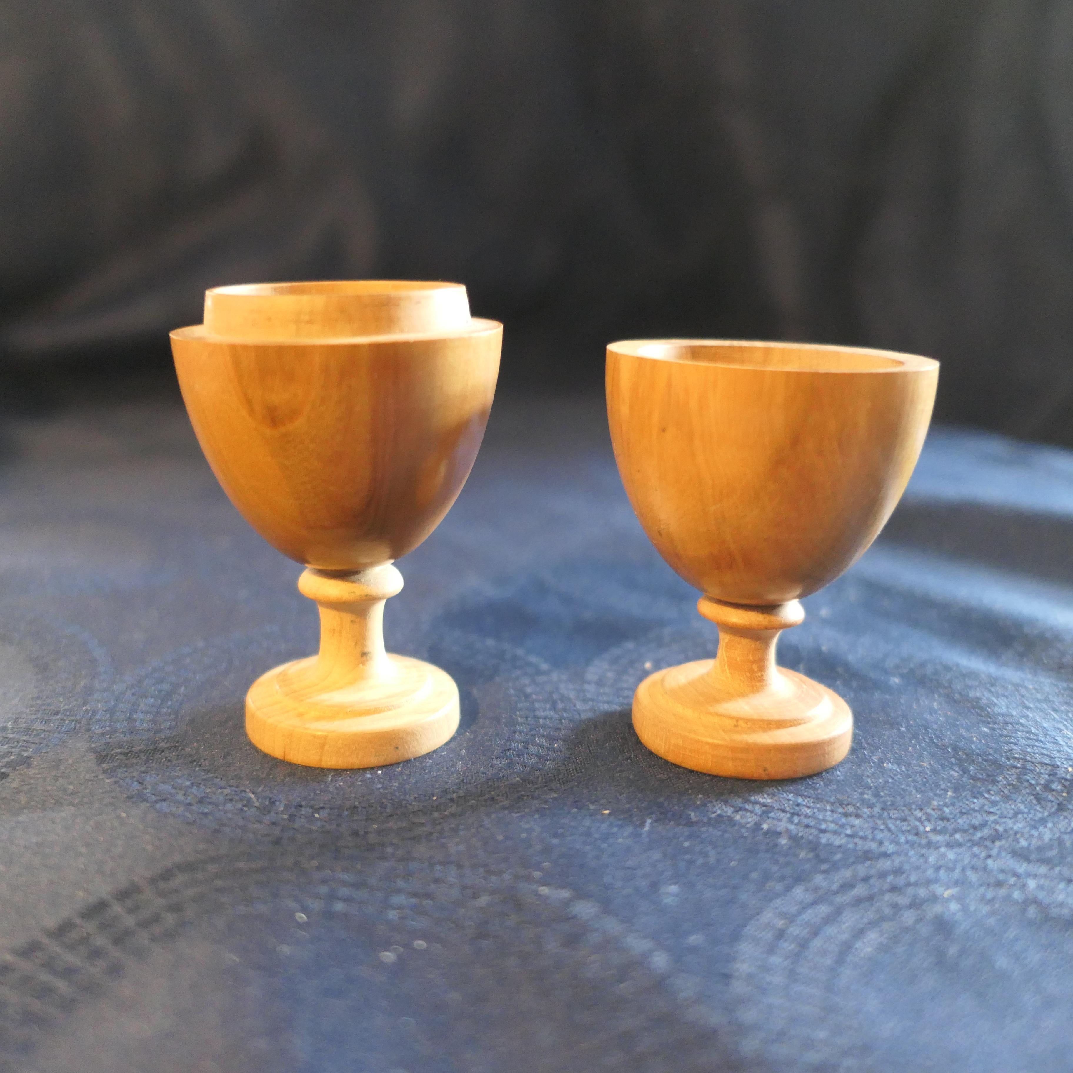 Sycamore A Pair of Collapsable Travelling Treen Egg Cups  What fun, an “egg”  For Sale