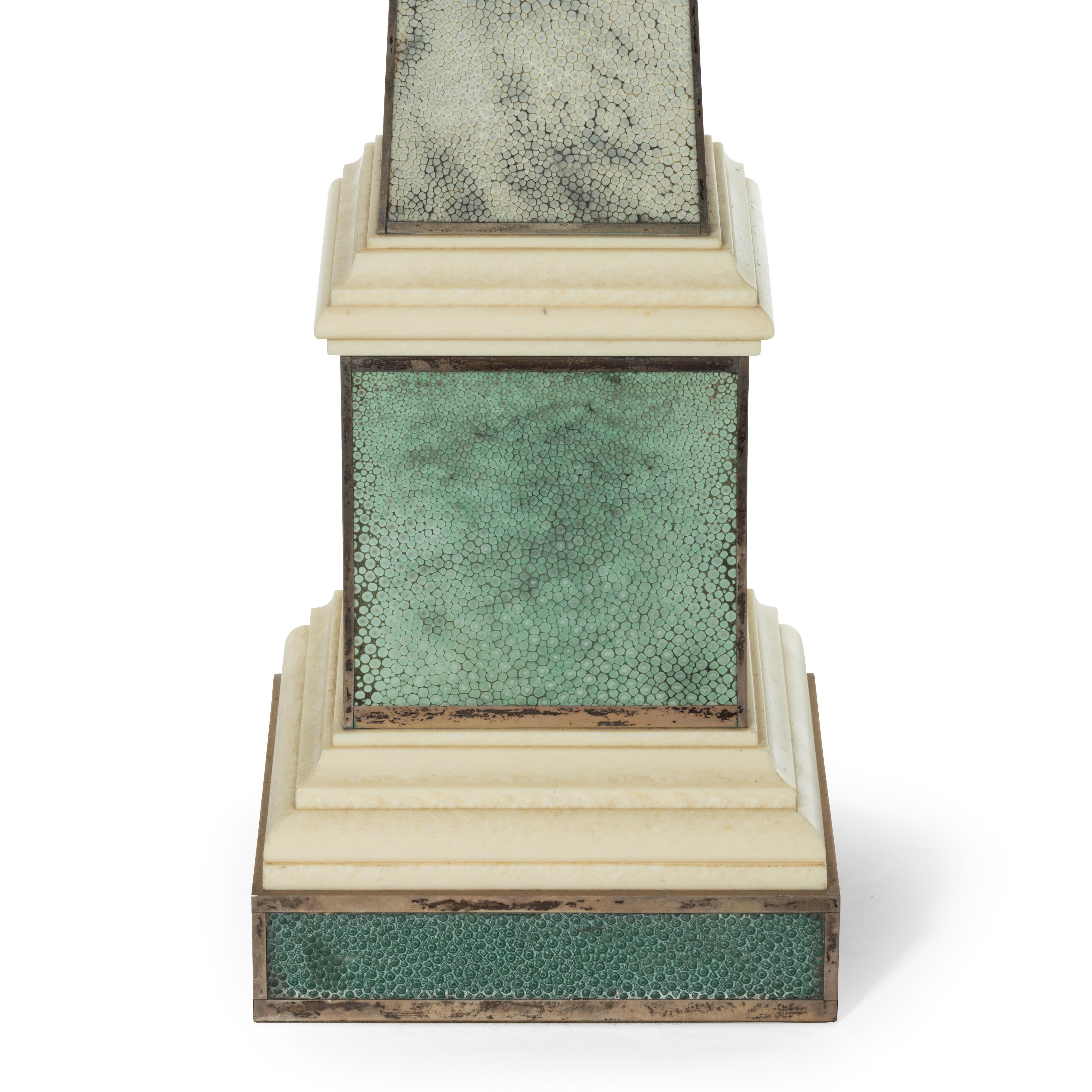 English Pair of Contemporary Grey and Aquamarine Shagreen and Obelisks For Sale