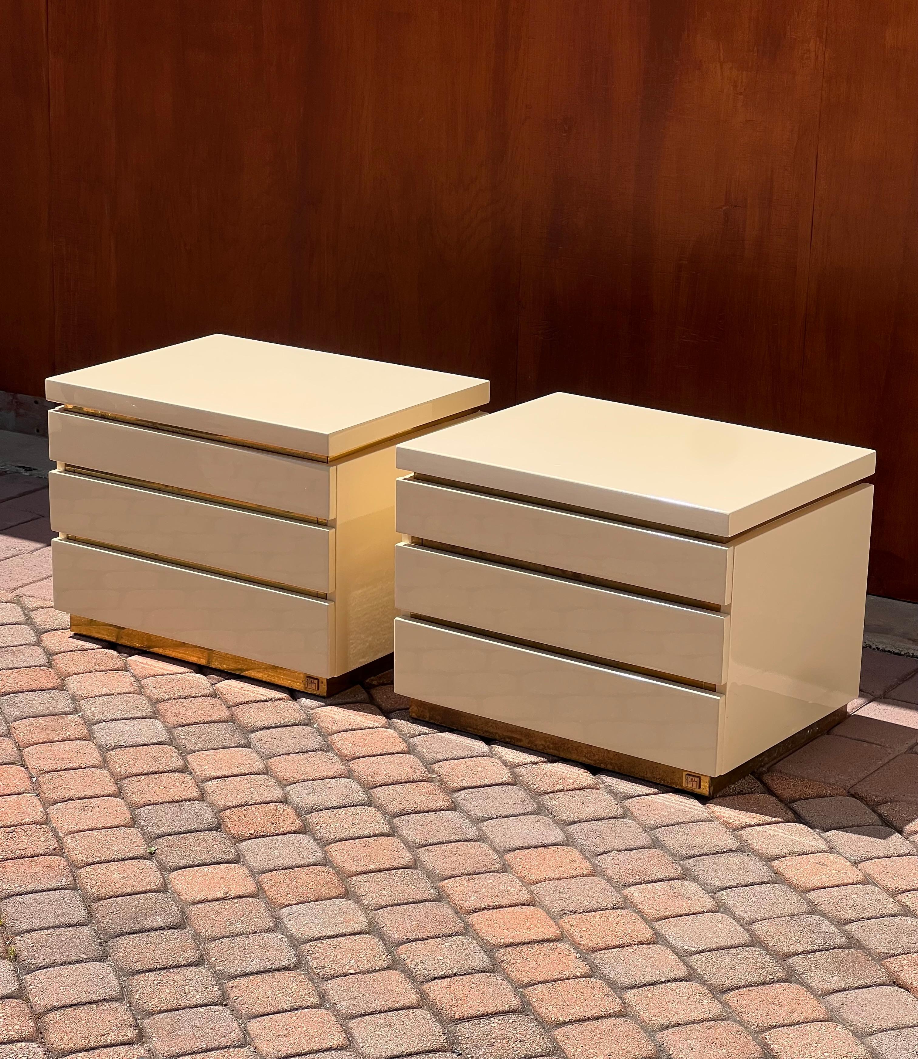 Wood A pair of cream lacquered nightstands by Jean Claude Mahey, signed, circa 1980 For Sale
