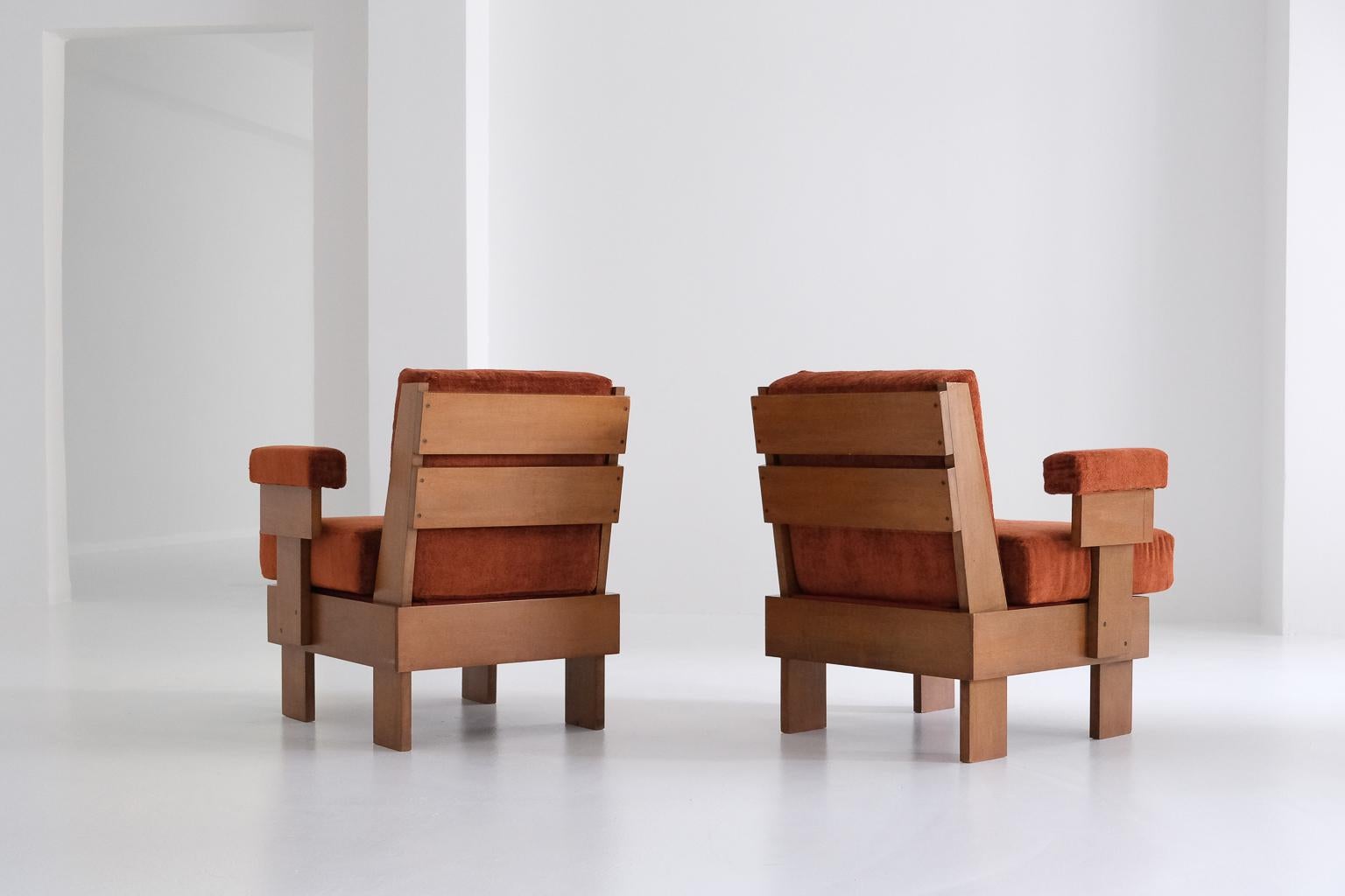 Metal A pair of cubistic easy chairs, Italy, 1960s