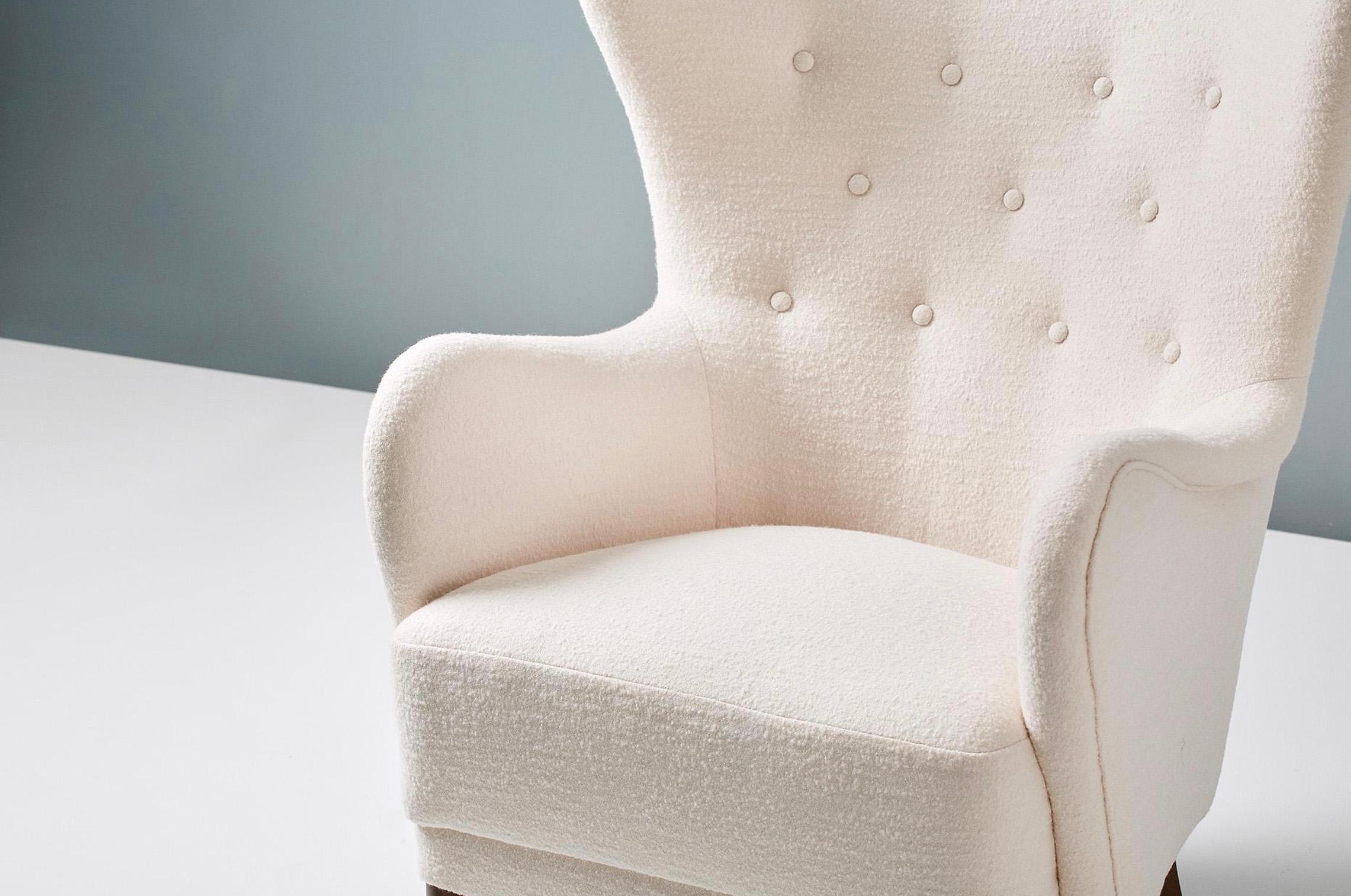 angel wing chair