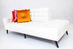 Paire de chaises fabriquées sur mesure d'après Billy Haines