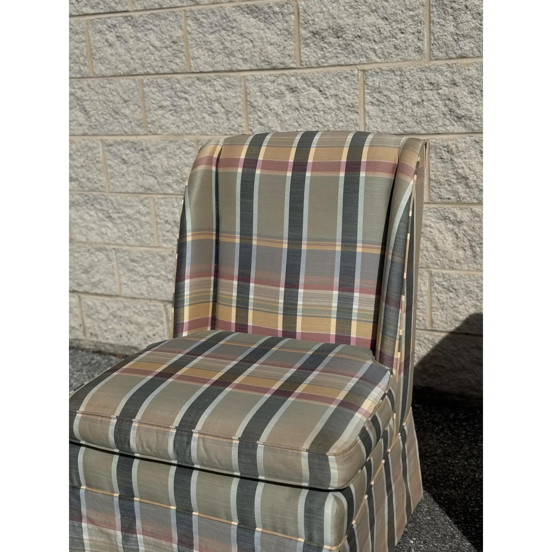 A Pair Of Custom Plaid Boudoir Wingback Accent Chairs With Skirt in vendita 2