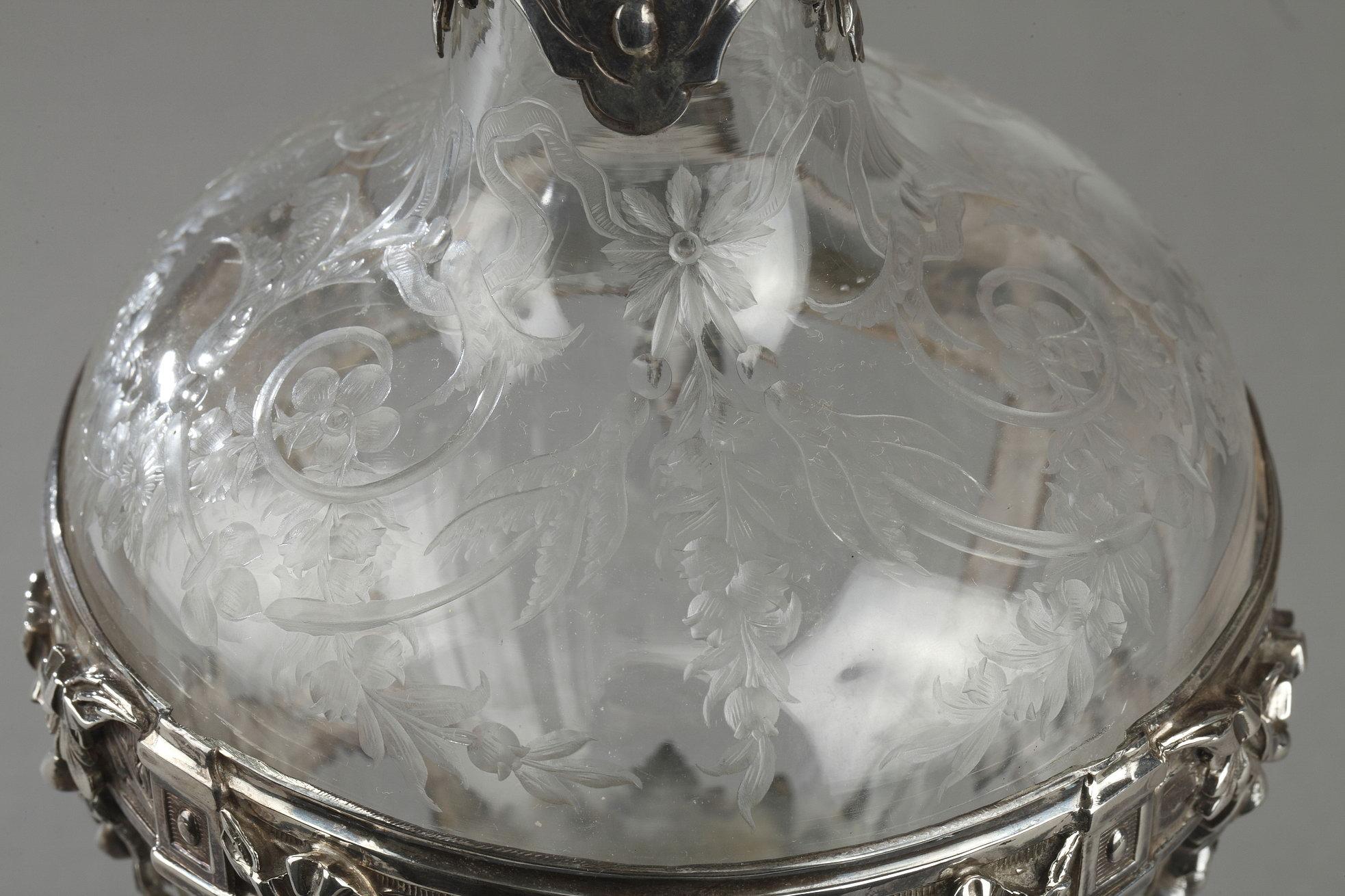 Paar Dekanter aus geschliffenem Glas mit Silbermontierung, 19. Jahrhundert, Edmond Tétard im Angebot 4