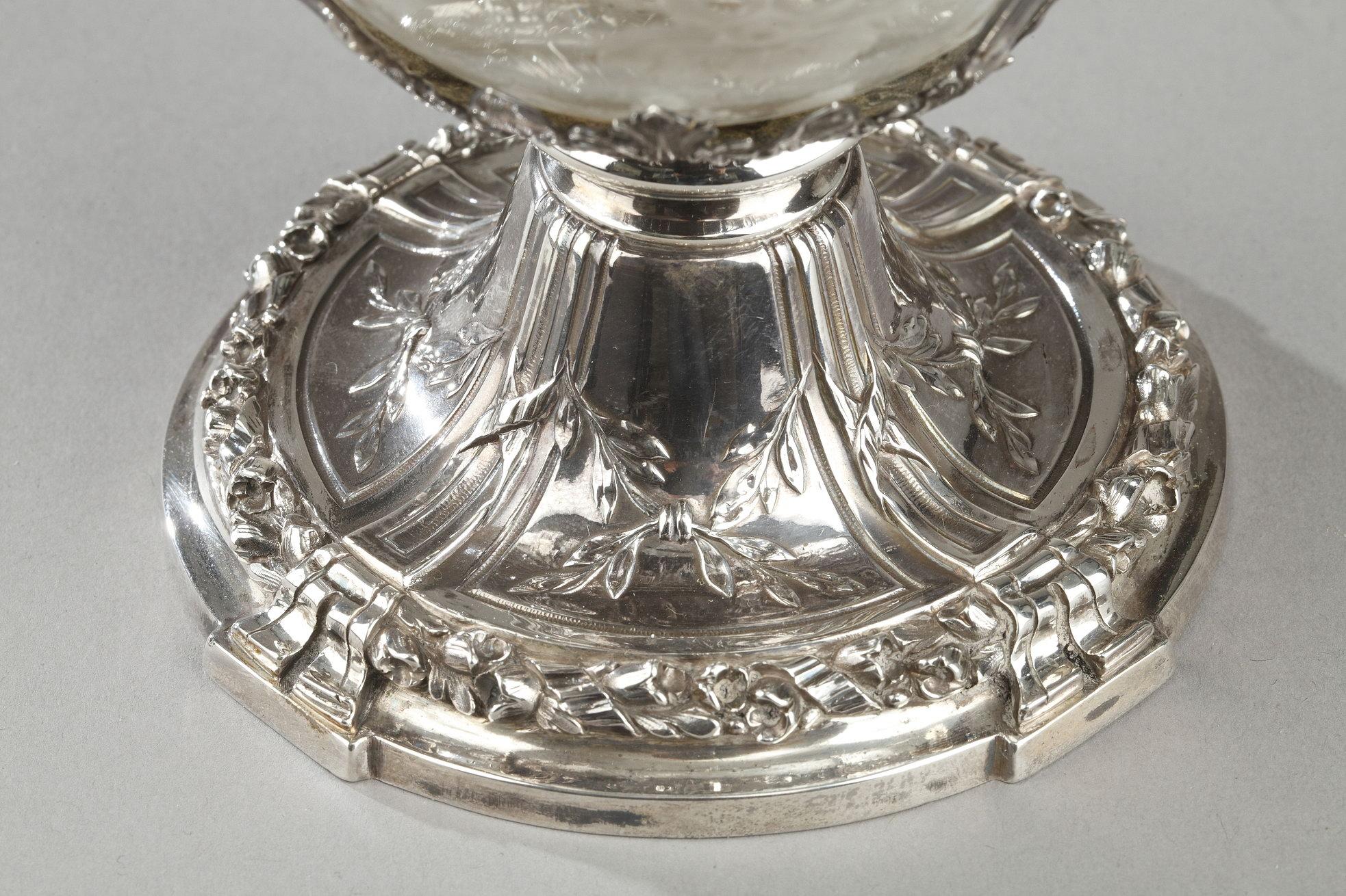 Paar Dekanter aus geschliffenem Glas mit Silbermontierung, 19. Jahrhundert, Edmond Tétard im Angebot 7