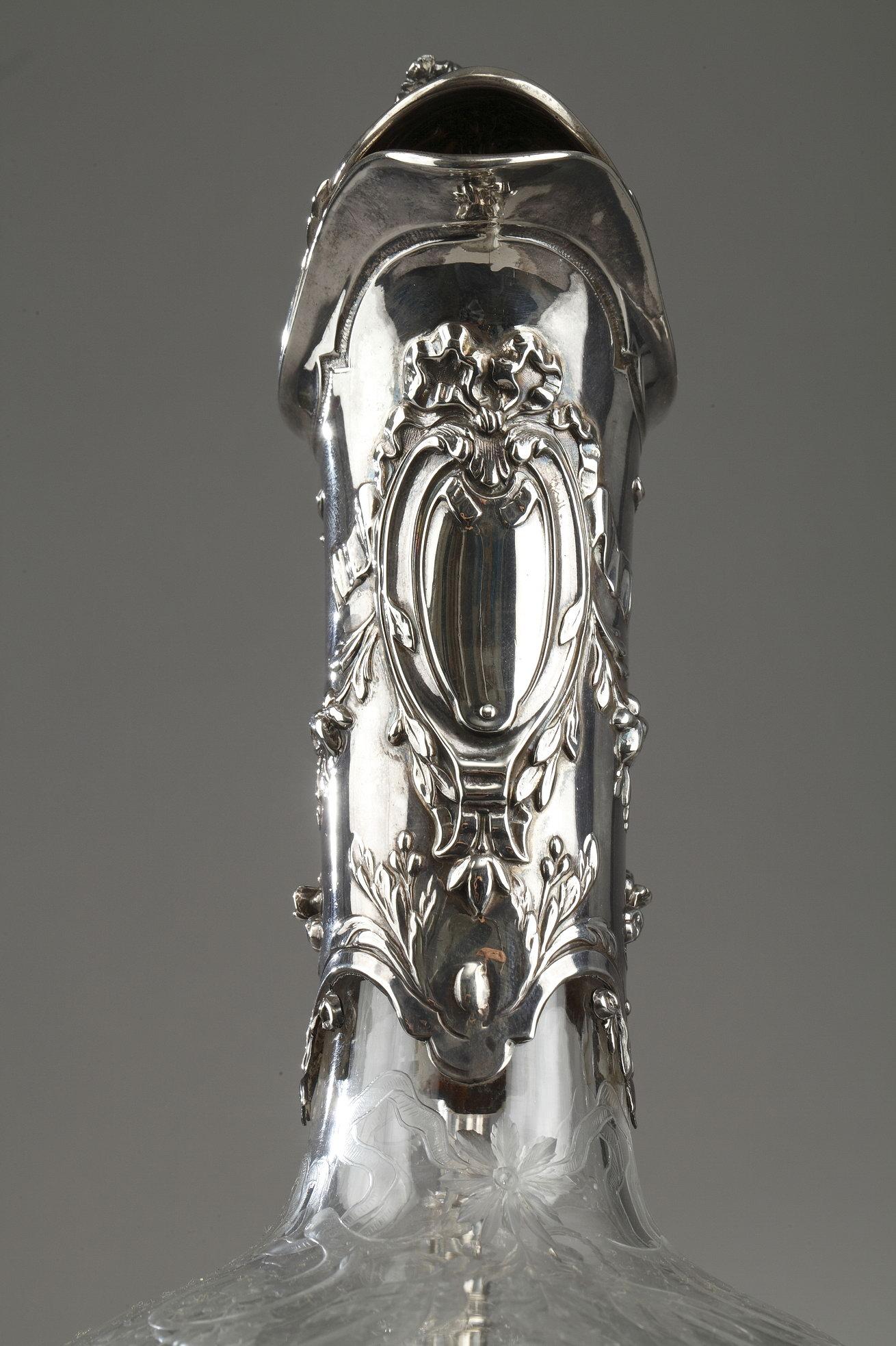 Paar Dekanter aus geschliffenem Glas mit Silbermontierung, 19. Jahrhundert, Edmond Tétard (Spätes 19. Jahrhundert) im Angebot