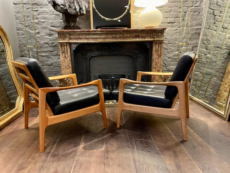 Pair of Danish Black Leather and Cherry Wood Armchairs For Sale 14
