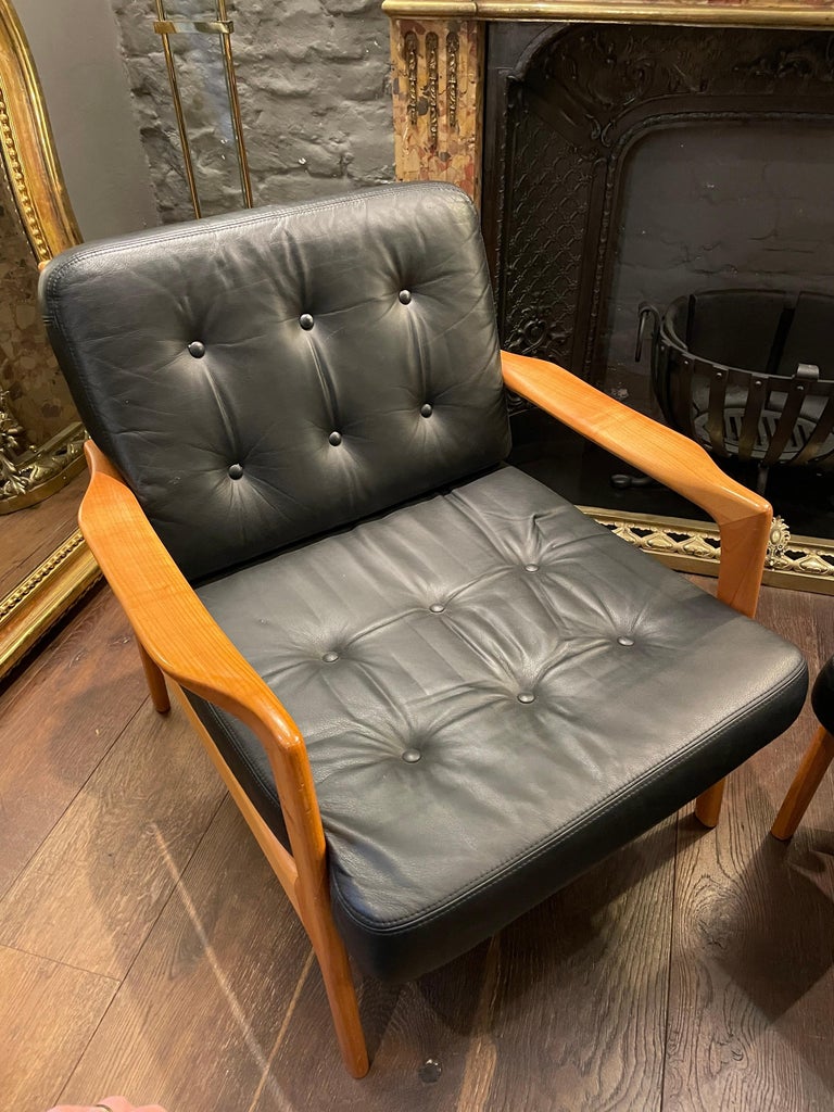 Pair of Danish Black Leather and Cherry Wood Armchairs For Sale 3