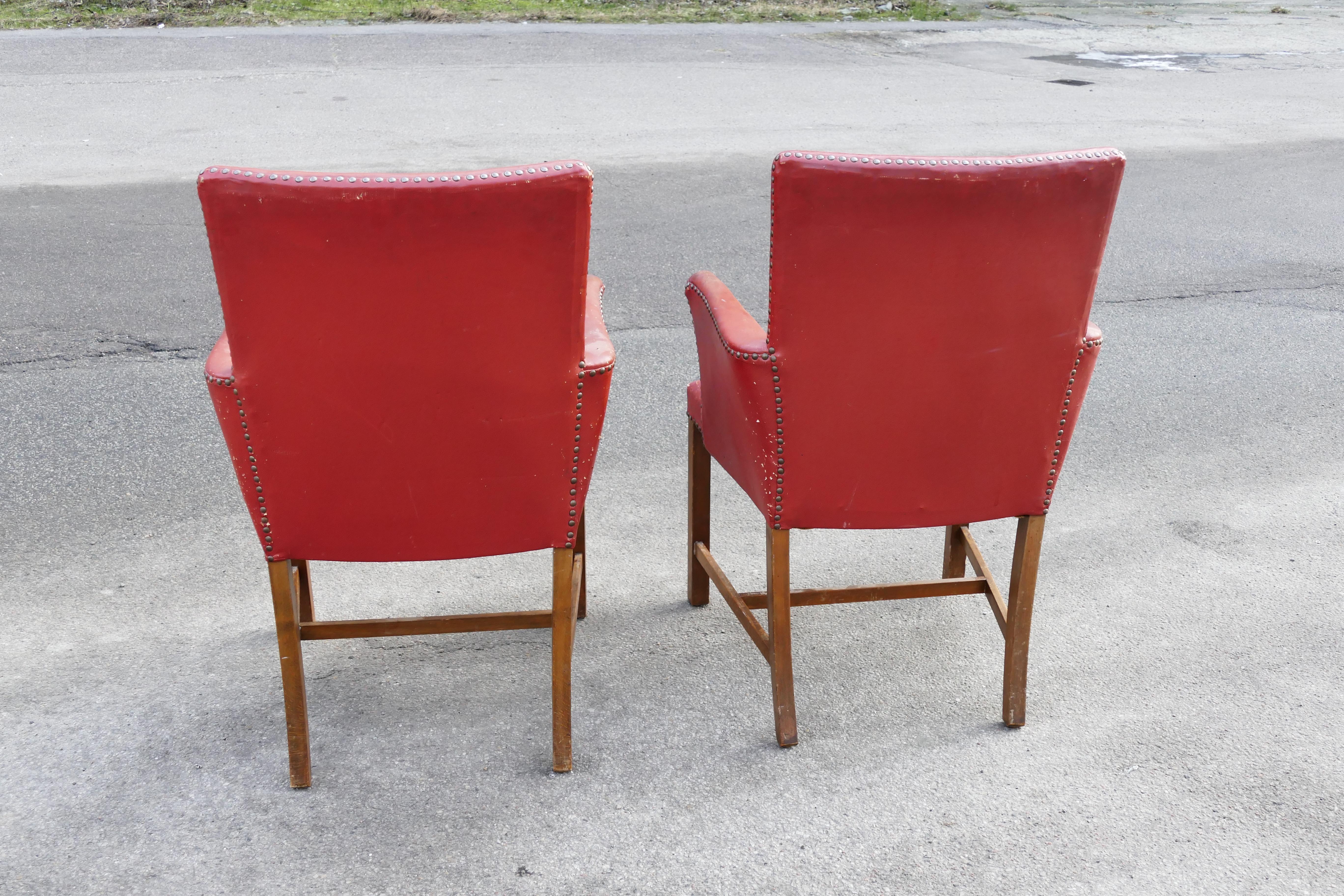Leather Pair of Danish armchairs from the 1930s in the style of Kaare Klint