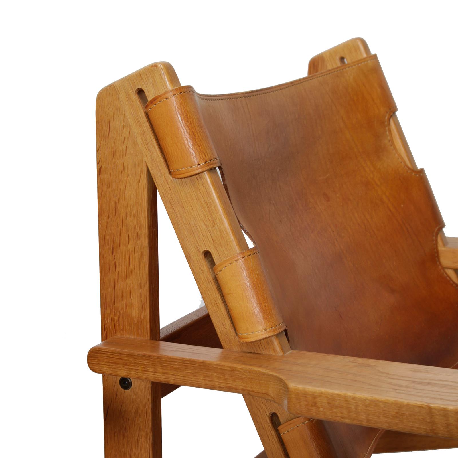 Pair of Danish Hunting Chairs in Oak and Saddle Leather by Kurt Østervig In Good Condition In Copenhagen, DK