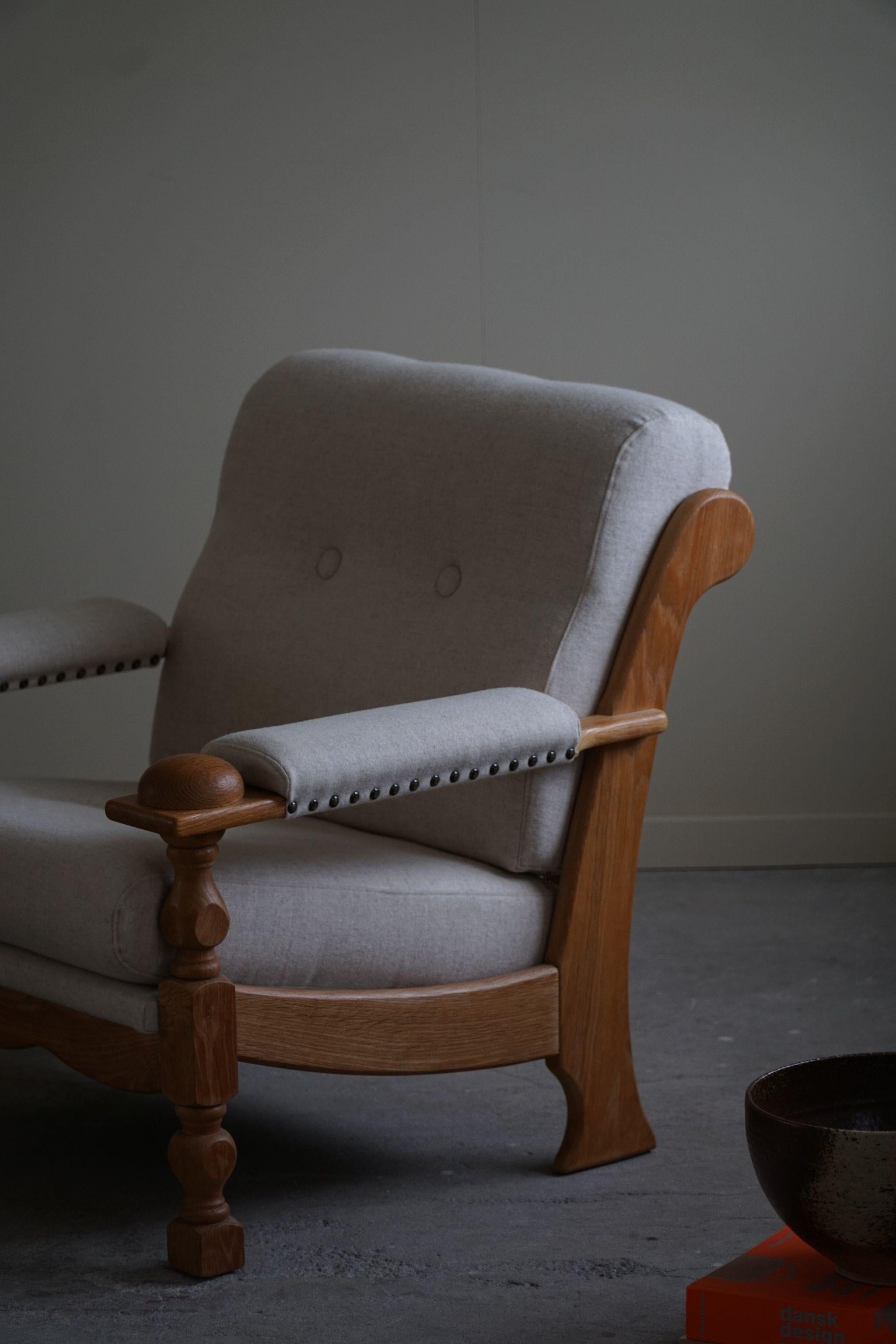 A Pair of Danish Modern Lounge Chairs in Oak & Wool, Henning Kjærnulf, 1960s 12