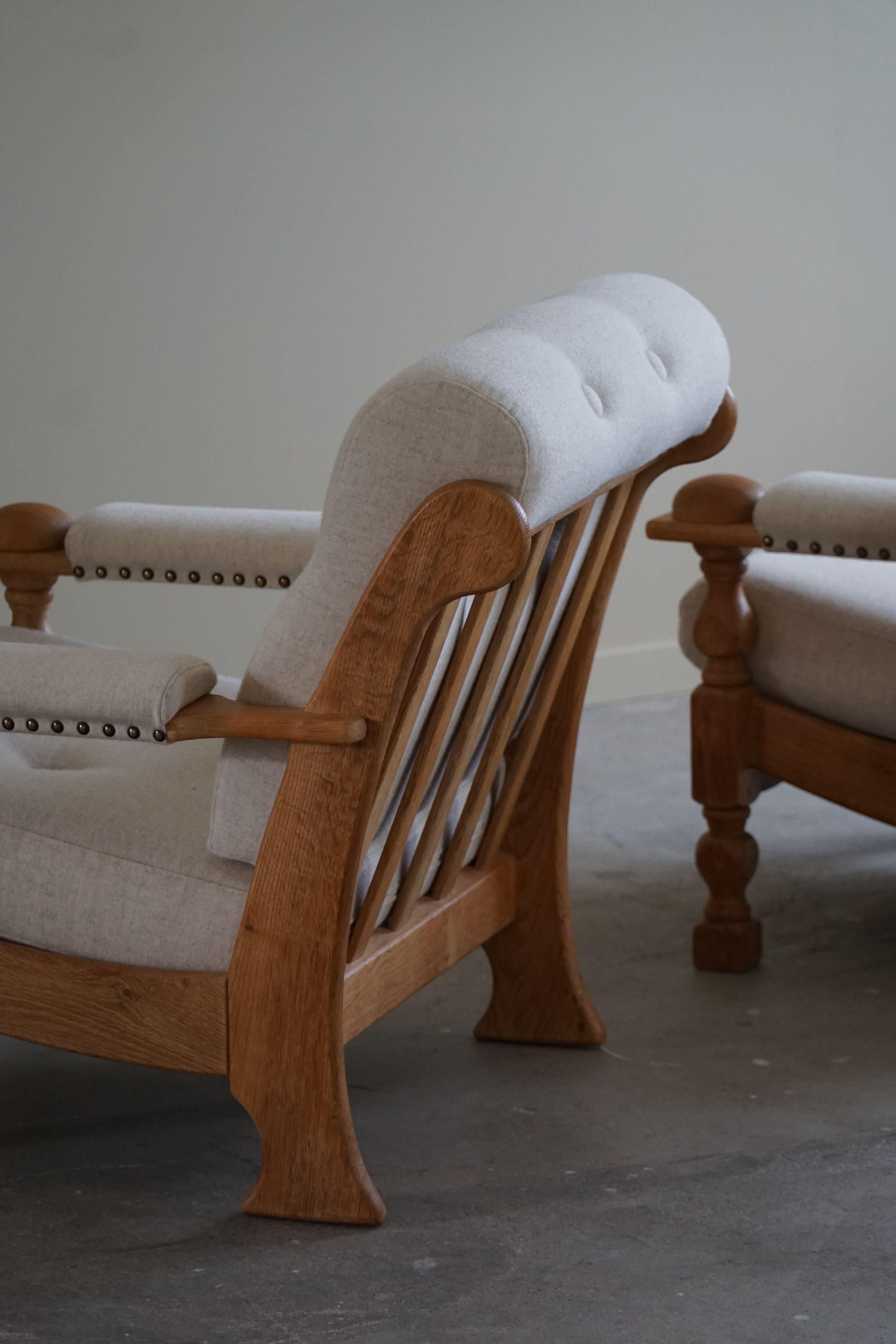 A Pair of Danish Modern Lounge Chairs in Oak & Wool, Henning Kjærnulf, 1960s 1