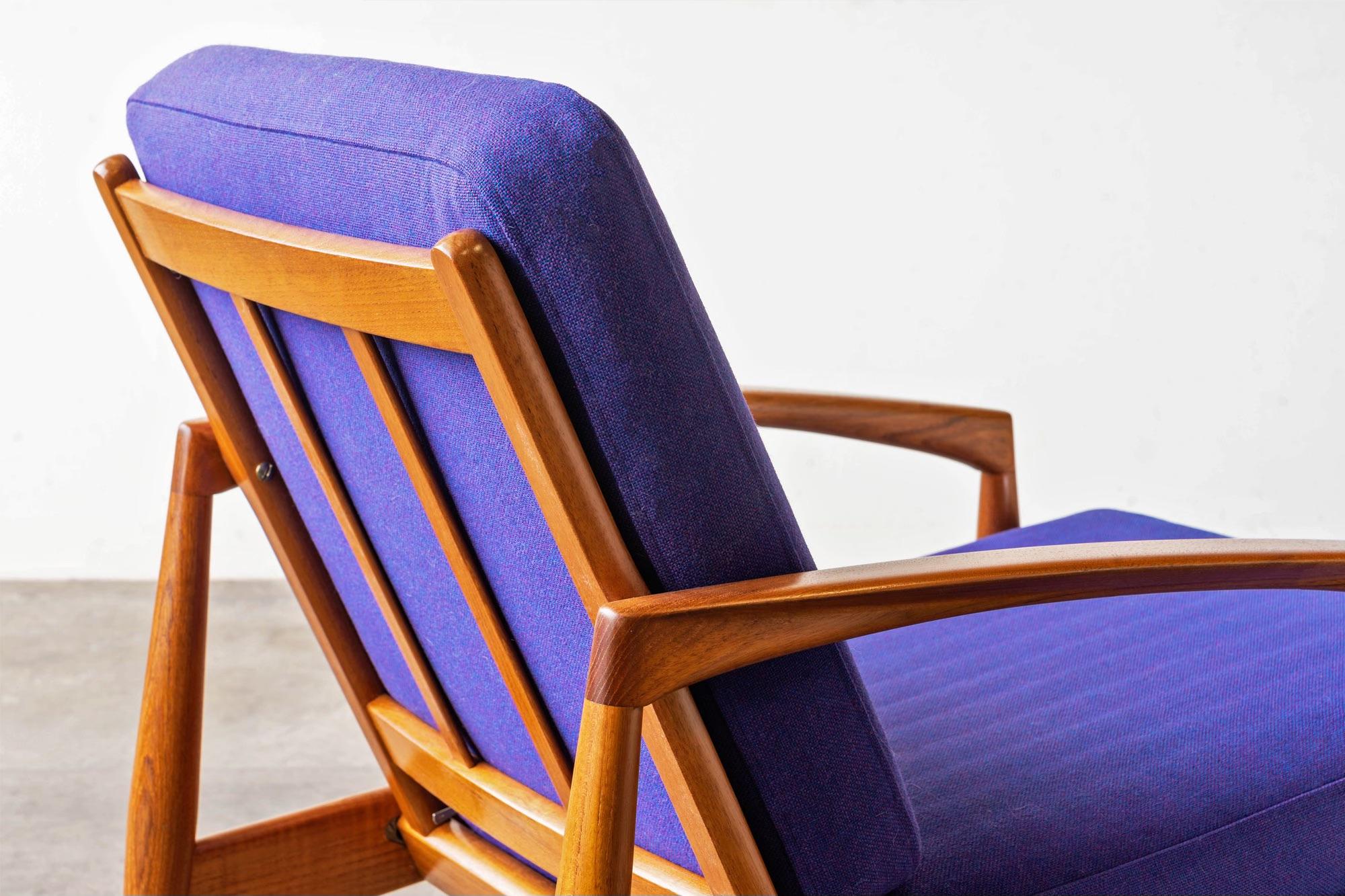 A Pair of Danish Teak 'Paper Knife' Model 121 Lounge Chair by Kai Kristiansen For Sale 5