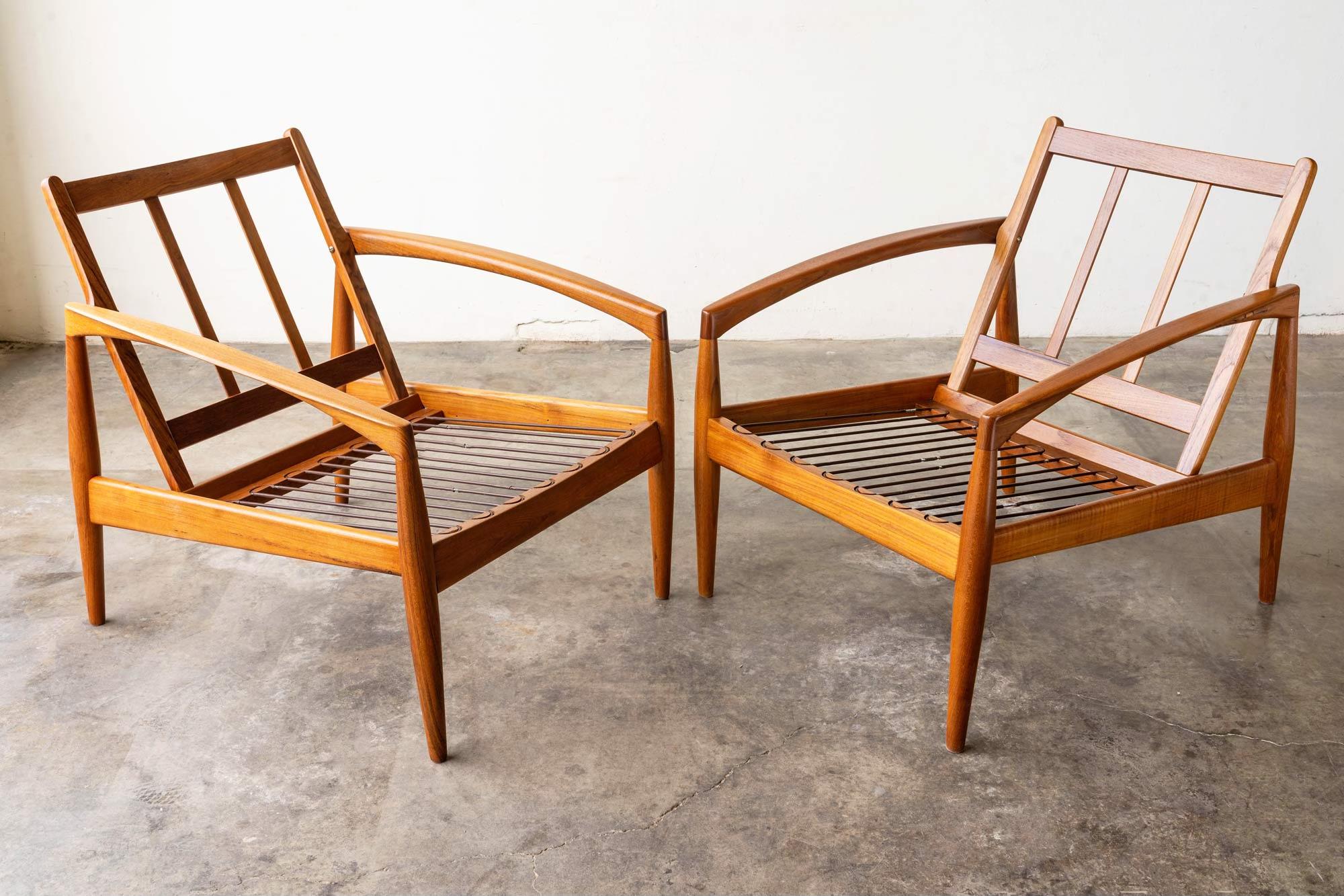 A Pair of Danish Teak 'Paper Knife' Model 121 Lounge Chair by Kai Kristiansen For Sale 6