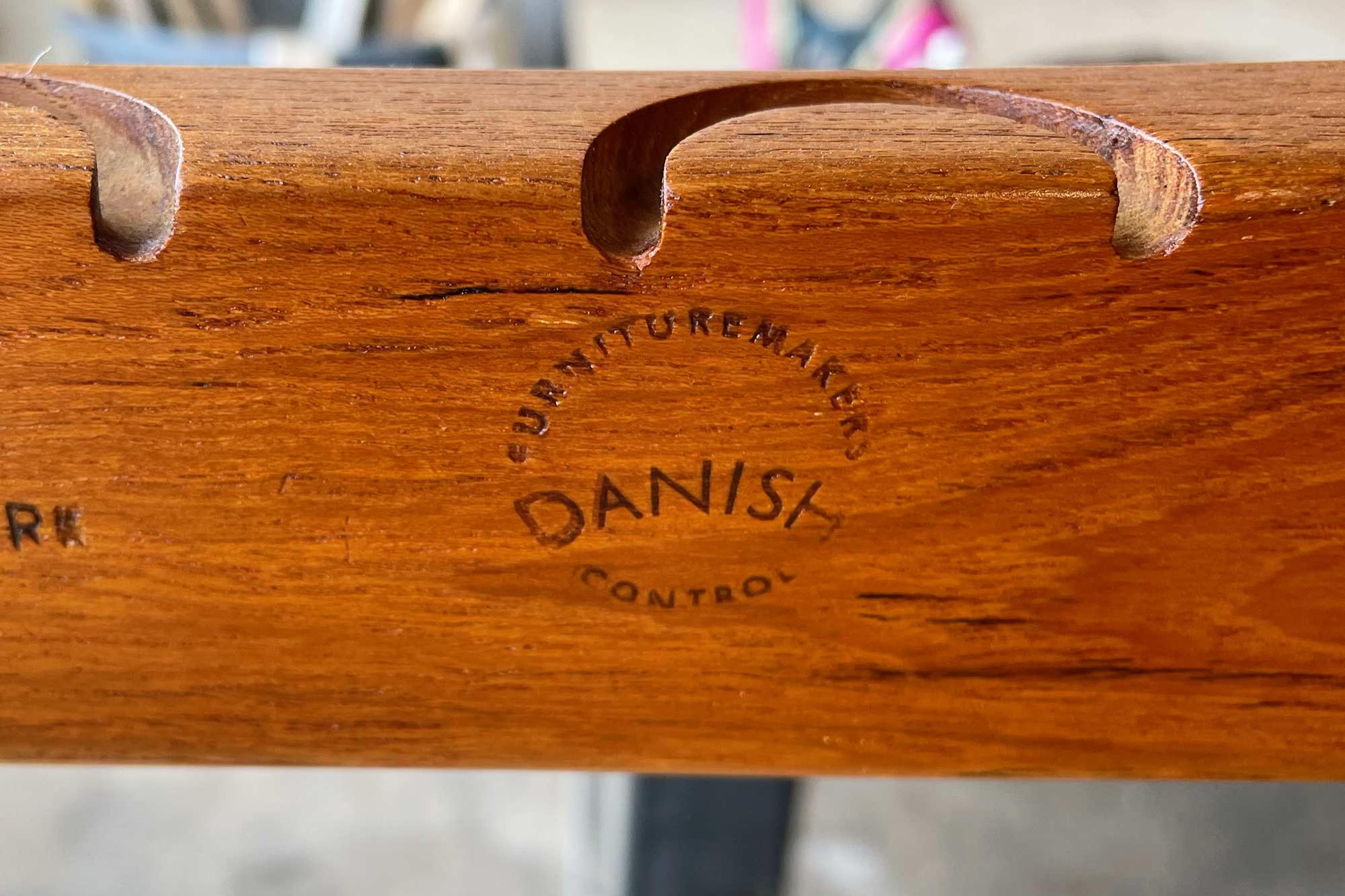 A Pair of Danish Teak 'Paper Knife' Model 121 Lounge Chair by Kai Kristiansen For Sale 11