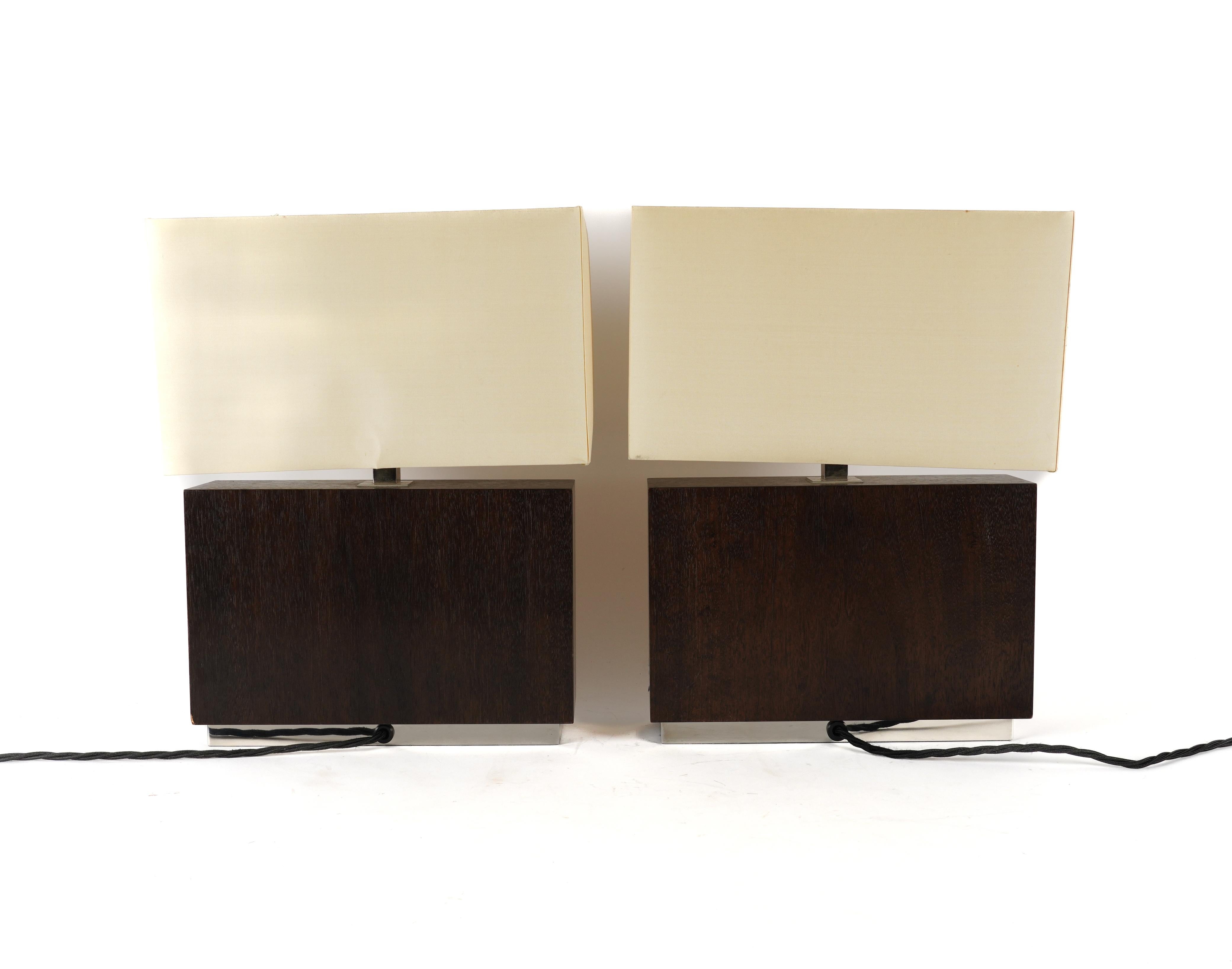 Inglese Una coppia di lampade da tavolo David Linley Chelsea Sunburst con interruttore dimmer in vendita
