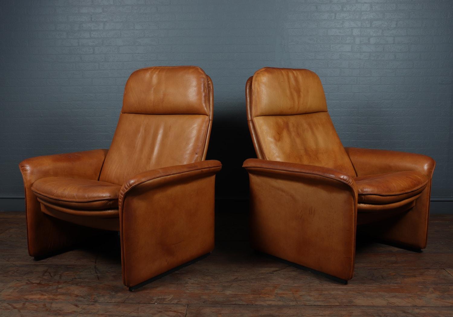 Mid-20th Century Pair of De Sede Reclining DS50 in Tan Neck Leather