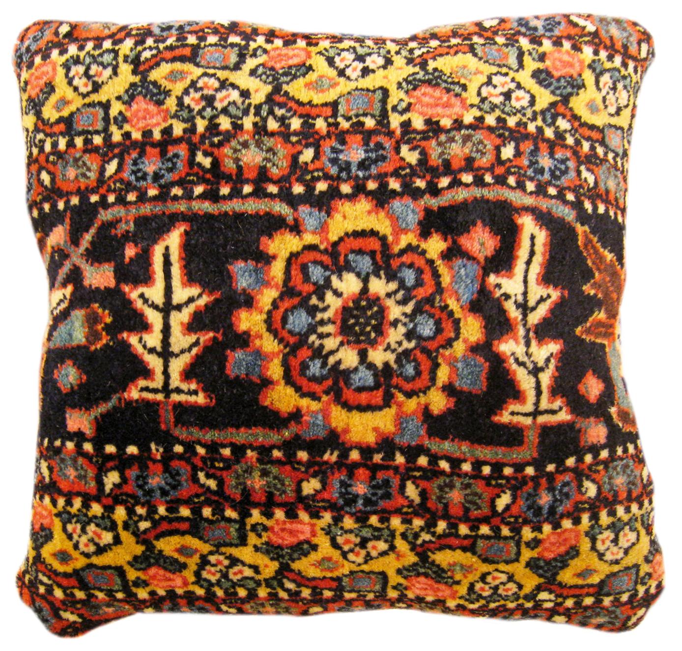 Early 20th Century Pair of Decorative Antique Persian Bidjar Carpet Pillows with Floral Elements For Sale