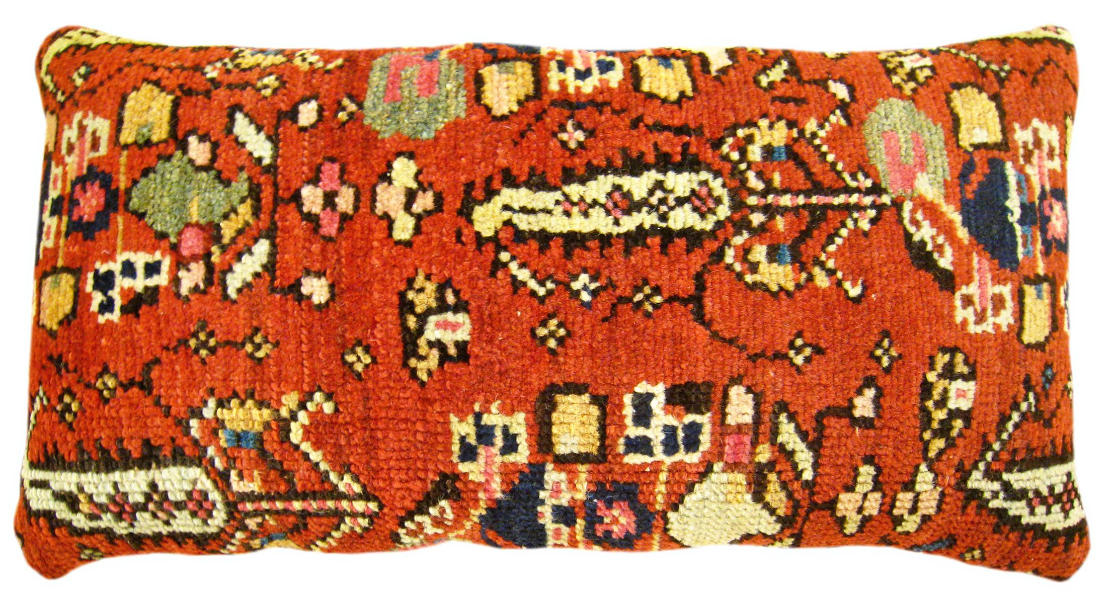 Dekorative antike persische Malayer-Teppichkissen, Paar  im Angebot 3