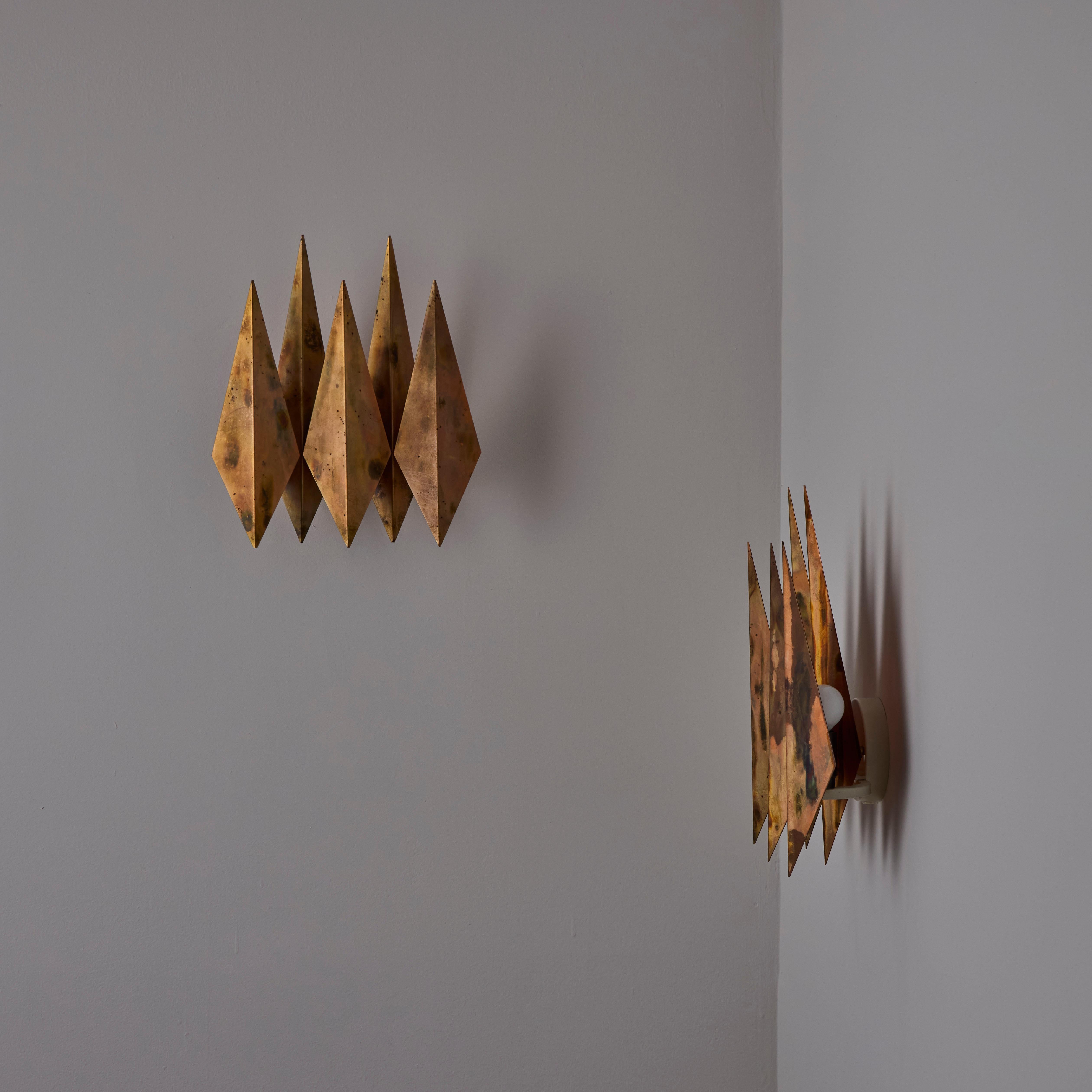 italien A pair of 'Diamant' Sconces by Svend Aage Holm Sørensen en vente